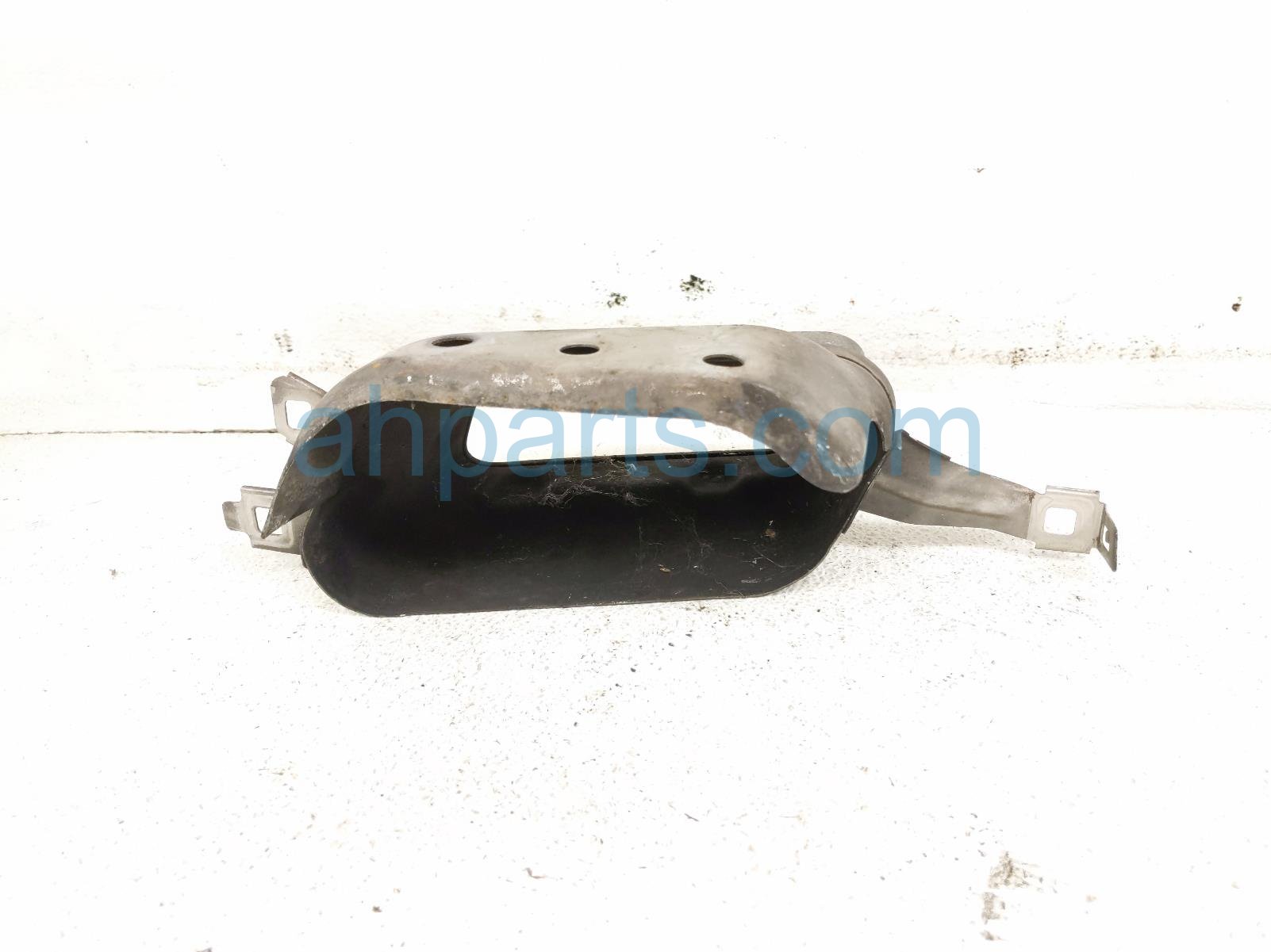2011 BMW 750li Muffler Driver Exhaust Tail Pipe Tip 4.4l Rwd 51127195405 Replacement 2011 BMW 750li Muffler Driver Exhaust Tail Pipe Tip 4.4l Rwd 51127195405 Replacement thumbnail