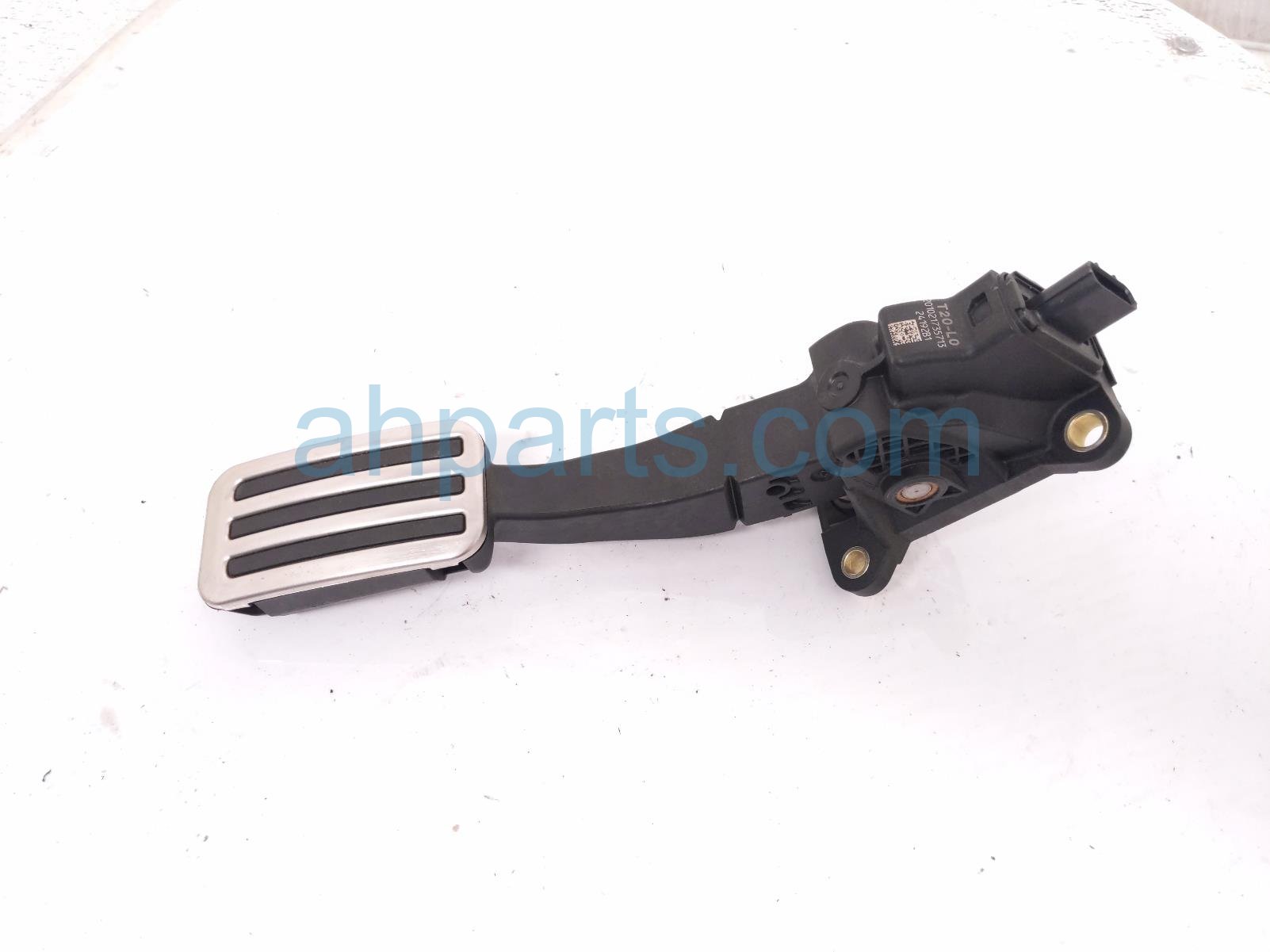 Honda GAS / ACCELERATOR PEDAL ASSY FL