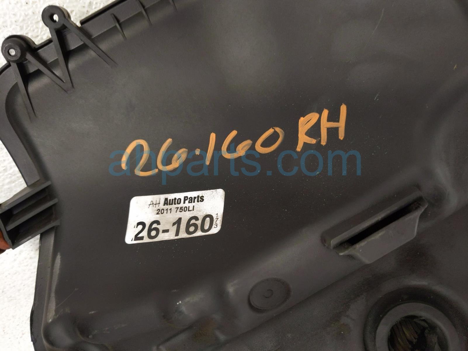 2011 BMW 750li Passenger Air Cleaner Intake Box 13717577463 Replacement 2011 BMW 750li Passenger Air Cleaner Intake Box 13717577463 Replacement thumbnail