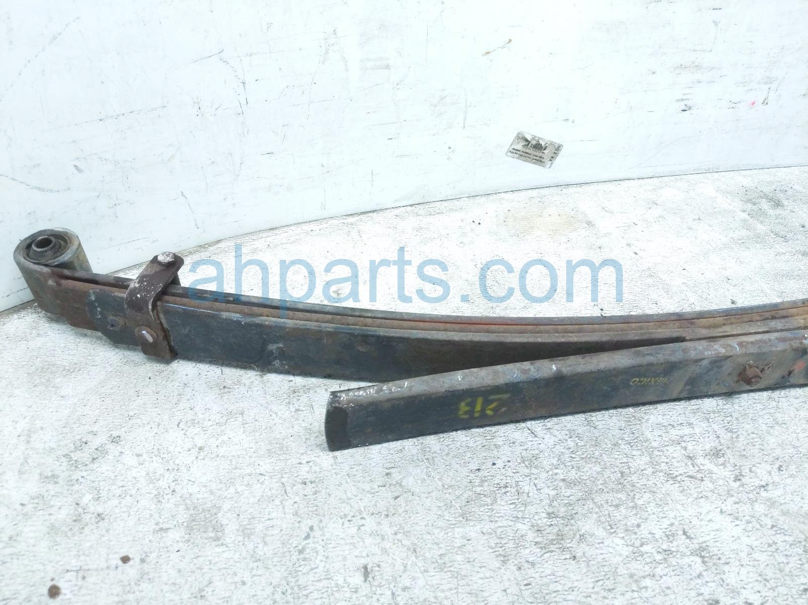 2000 Toyota Tacoma Rear Driver Leaf Spring 48220 04040 Replacement 2000 Toyota Tacoma Rear Driver Leaf Spring 48220 04040 Replacement thumbnail