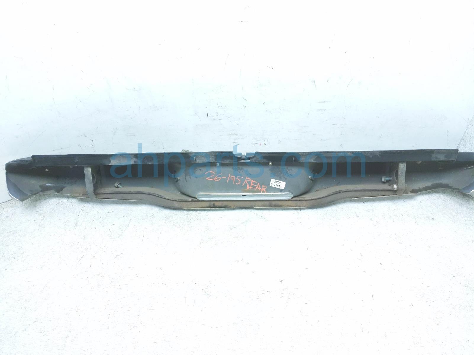 2000 Toyota Tacoma Rear Bumper Cover Chrome 53911 04060 Replacement 2000 Toyota Tacoma Rear Bumper Cover Chrome 53911 04060 Replacement thumbnail