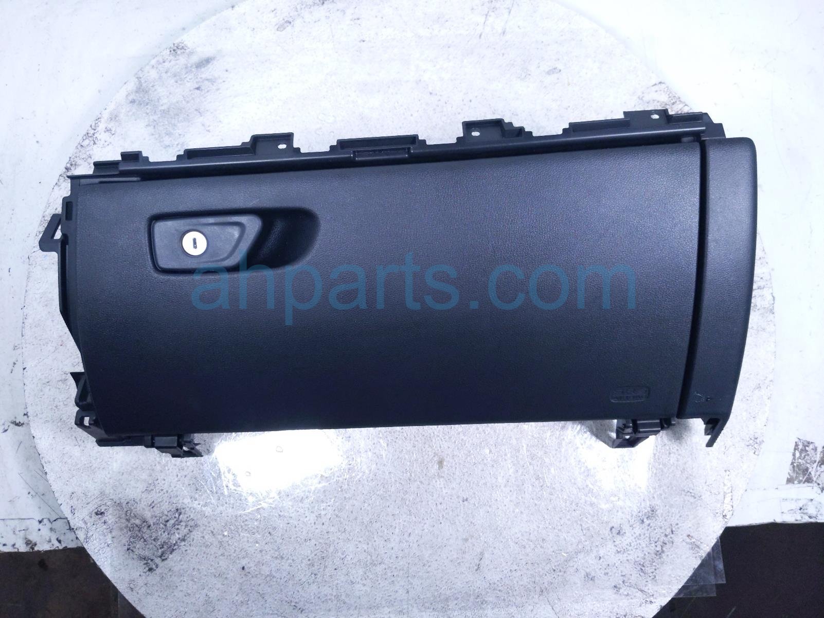 2021 Acura TLX Glove Compartment Box Black 77501 TGV A05ZB Replacement 2021 Acura TLX Glove Compartment Box Black 77501 TGV A05ZB Replacement