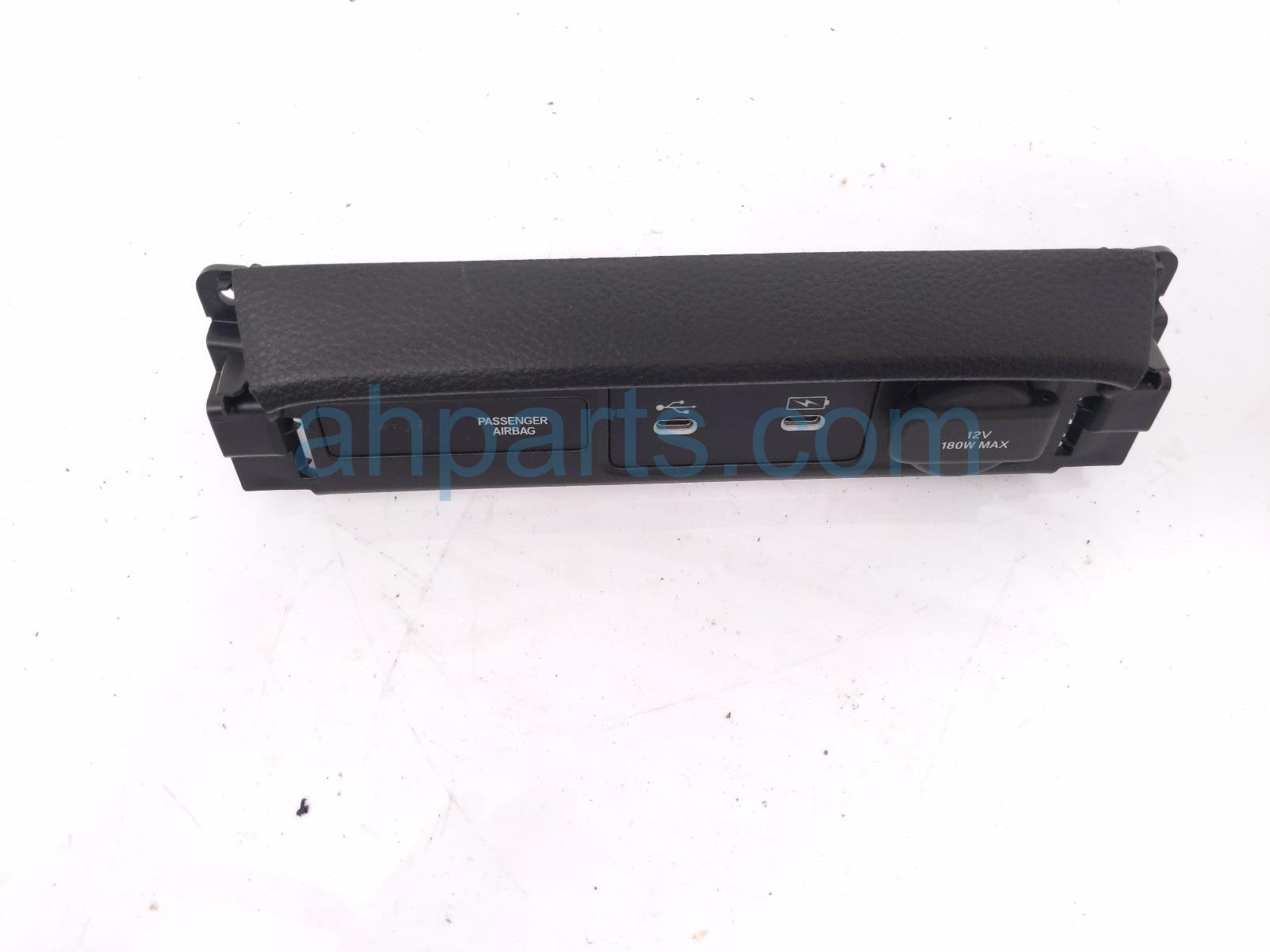 Honda USB & POWER OUTLETS - DASH MTD
