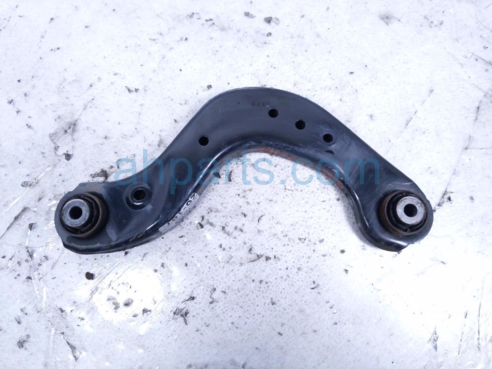 Honda RR/LH UPPER CONTROL ARM