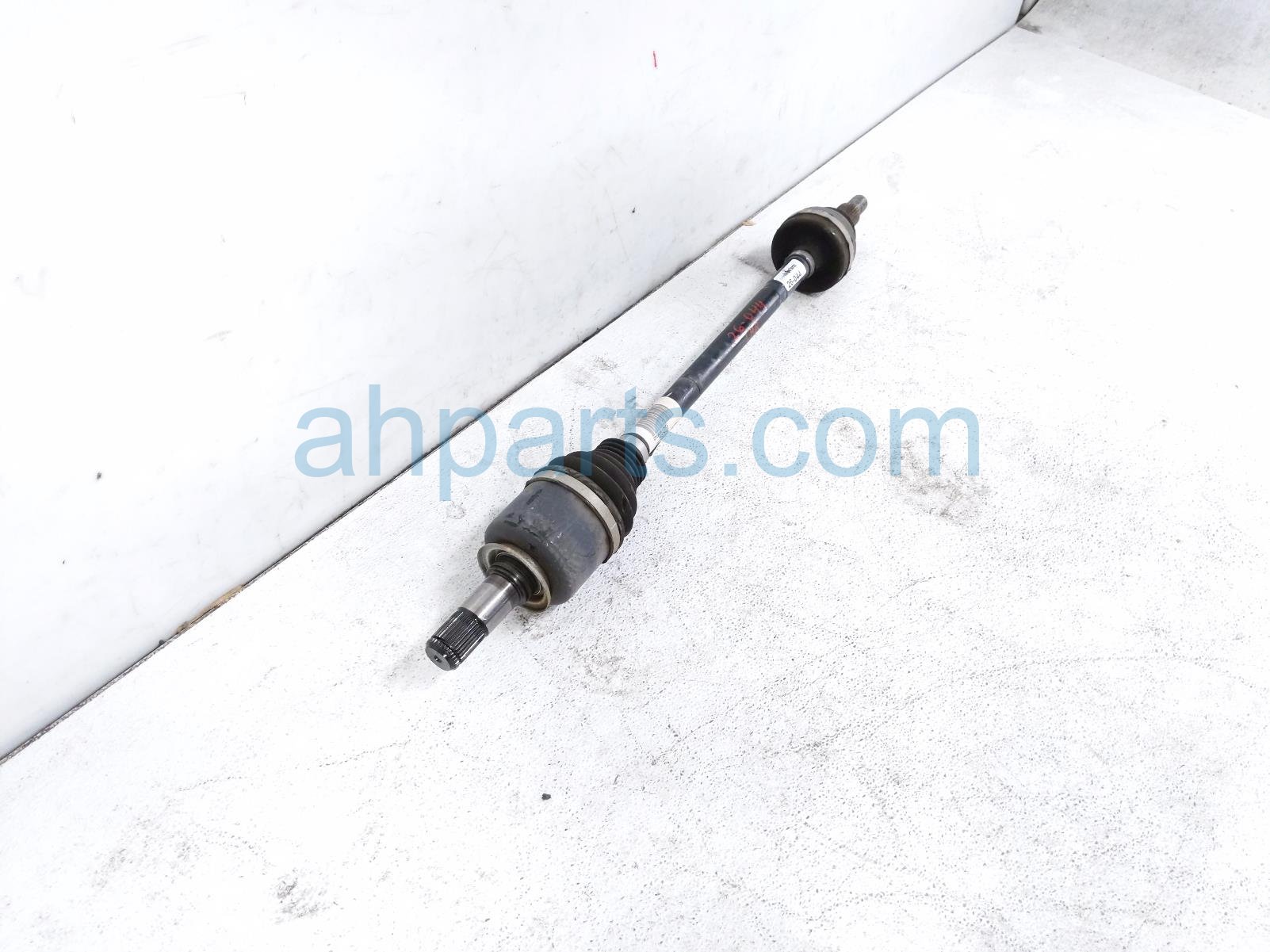 2020 Land Rover Range Rover Sport Rear Driver Cv Axle Drive Shaft LR161705 Replacement 2020 Land Rover Range Rover Sport Rear Driver Cv Axle Drive Shaft LR161705 Replacement thumbnail