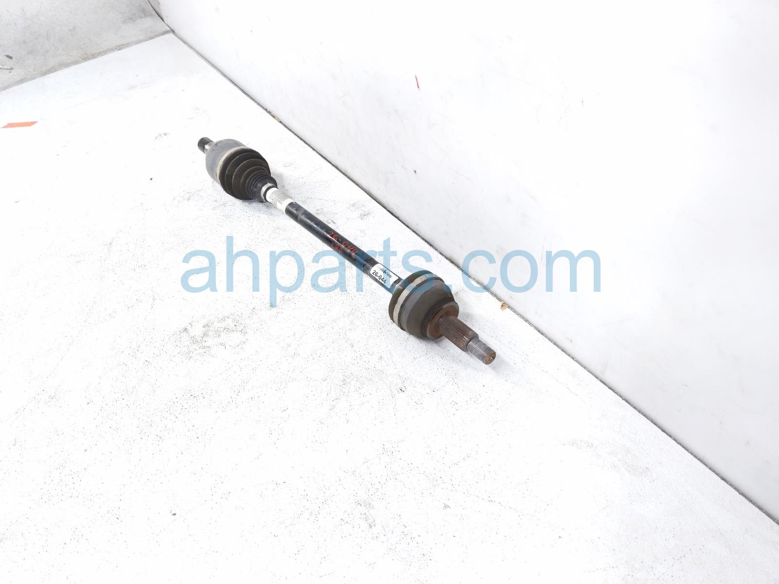 2020 Land Rover Range Rover Sport Rear Driver Cv Axle Drive Shaft LR161705 Replacement 2020 Land Rover Range Rover Sport Rear Driver Cv Axle Drive Shaft LR161705 Replacement thumbnail