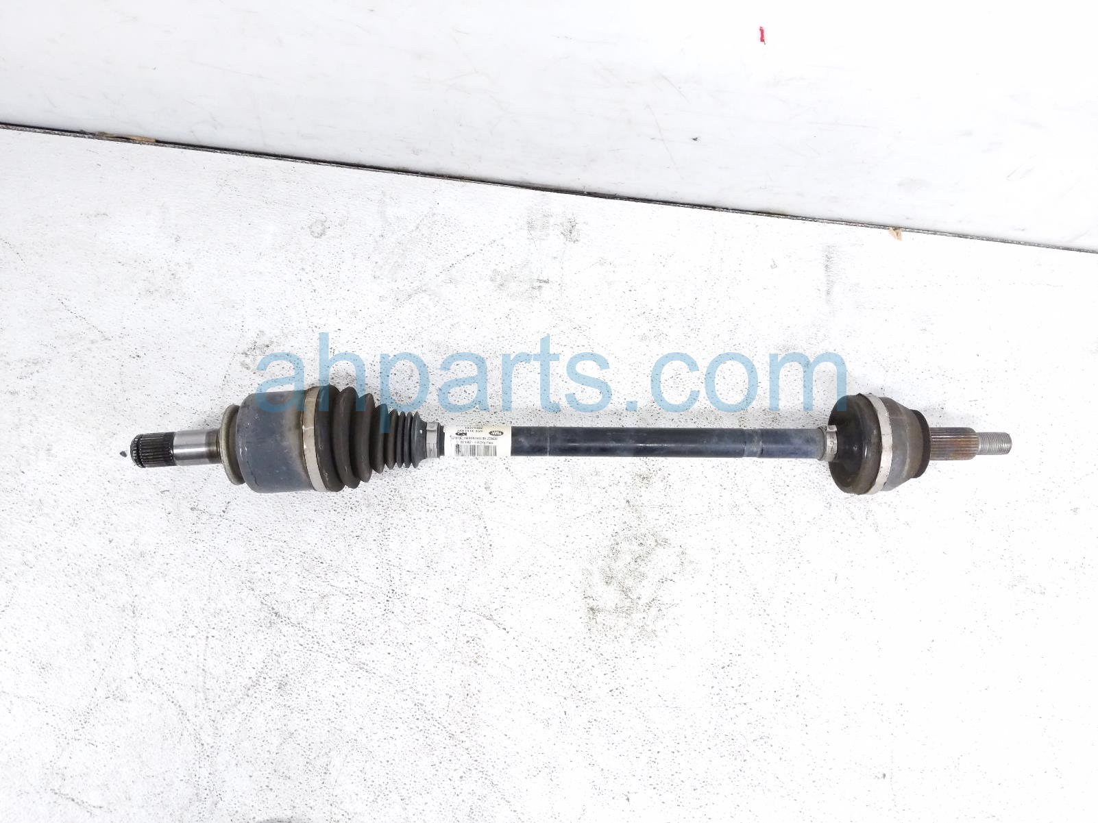 2020 Land Rover Range Rover Sport Rear Driver Cv Axle Drive Shaft LR161705 Replacement 2020 Land Rover Range Rover Sport Rear Driver Cv Axle Drive Shaft LR161705 Replacement thumbnail