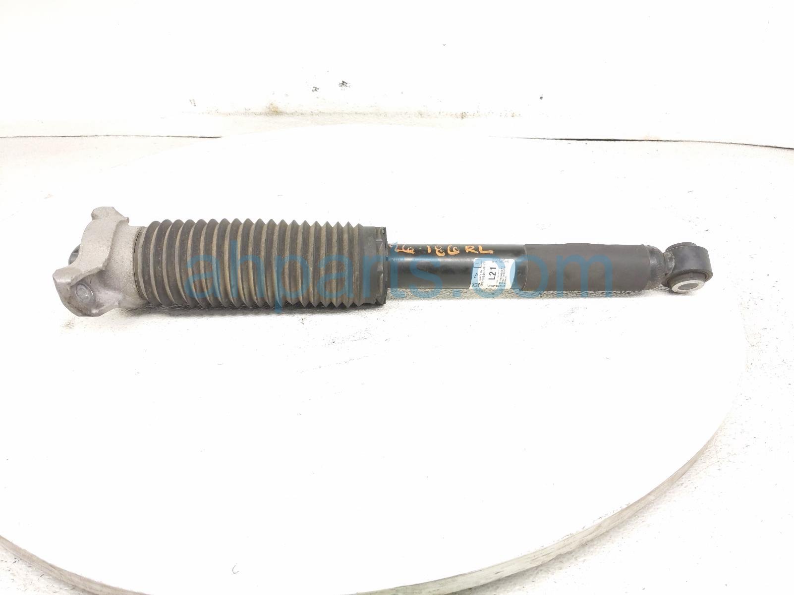 2025 Honda Pilot Strut / Spring / Rear Driver Shock Absorber Awd Touring 52621 T90 A22 Replacement 2025 Honda Pilot Strut / Spring / Rear Driver Shock Absorber Awd Touring 52621 T90 A22 Replacement thumbnail