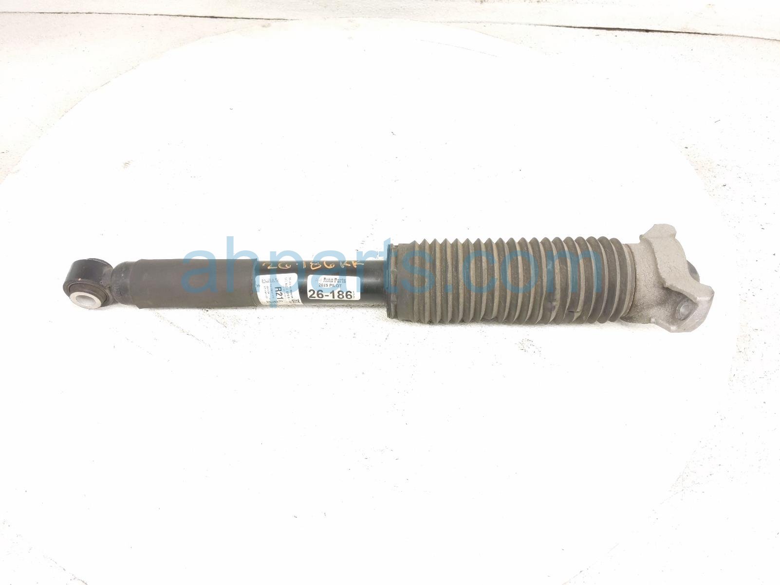 Honda RR/RH SHOCK ABSORBER - AWD TOURING Honda RR/RH SHOCK ABSORBER - AWD TOURING