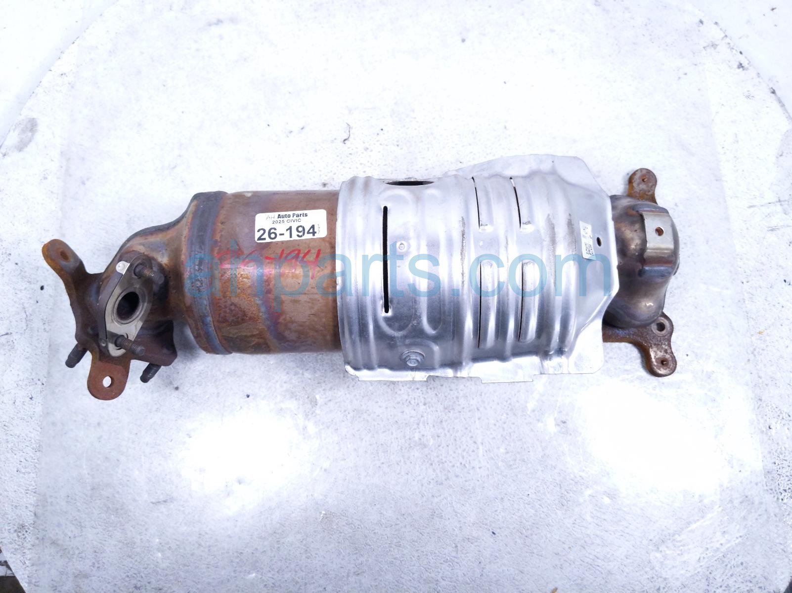 Honda EXHAUST MANIFOLD - 2.0L W/O HYBRID