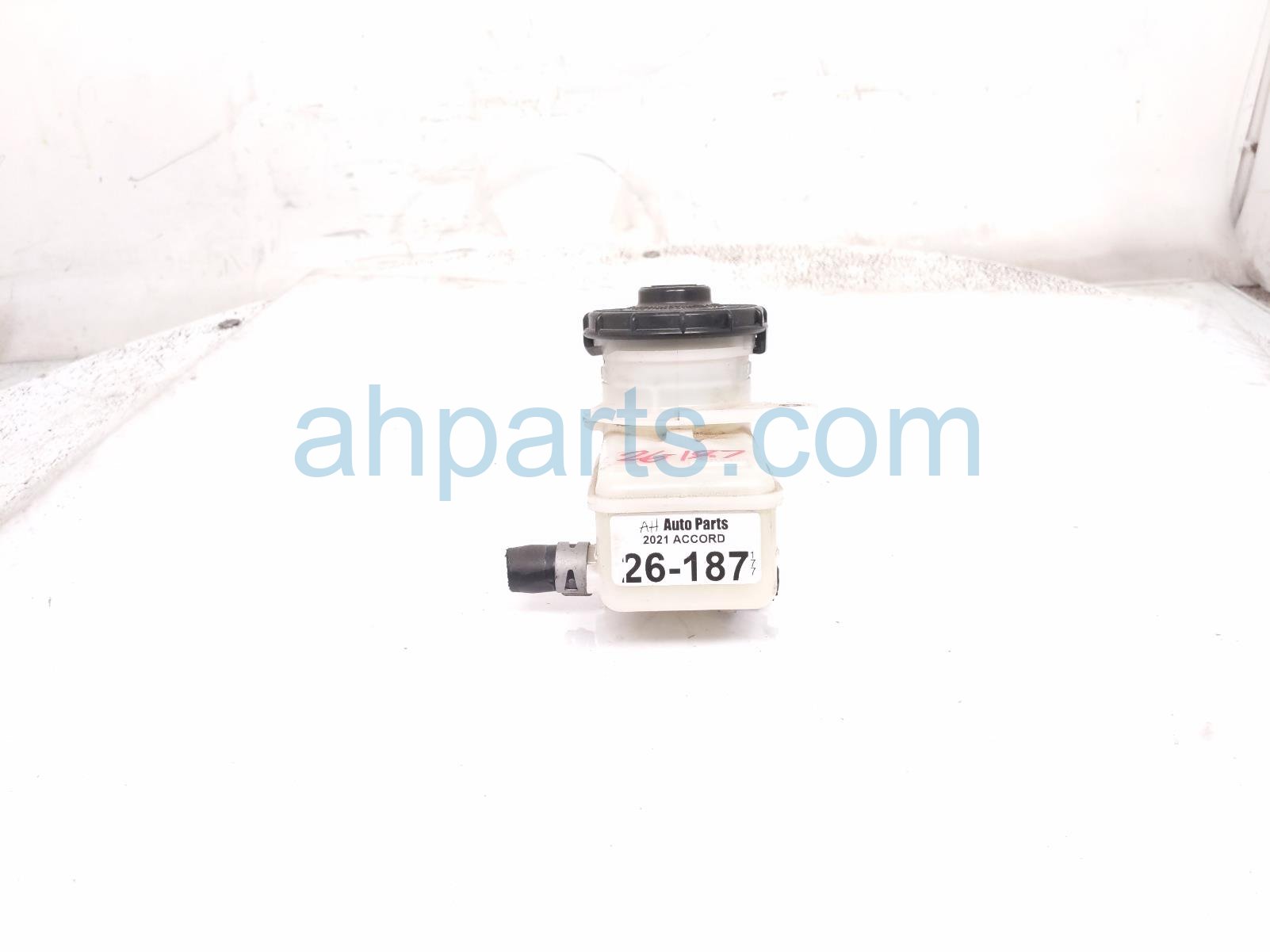 Honda BRAKE MASTER CYLINDER RESERVOIR
