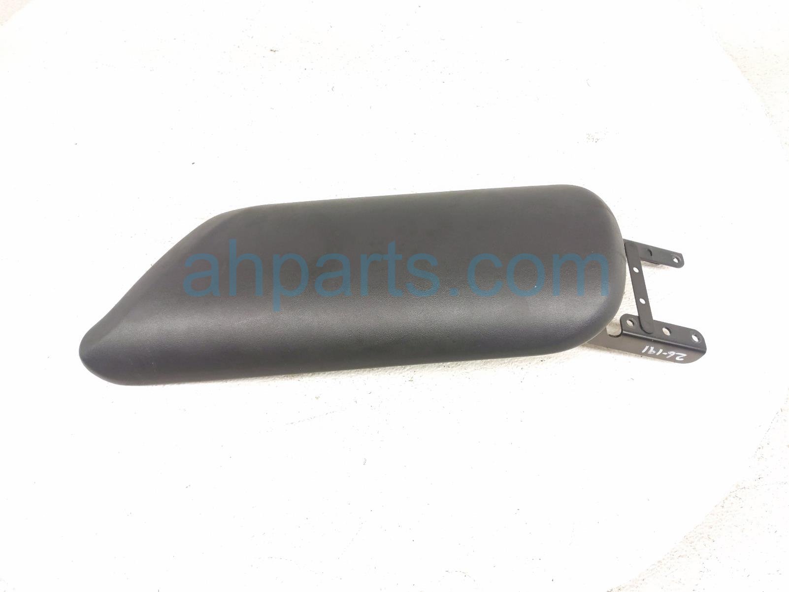 $99 Toyota CENTER CONSOLE LID/ARMREST - BLACK $99 Toyota CENTER CONSOLE LID/ARMREST - BLACK
