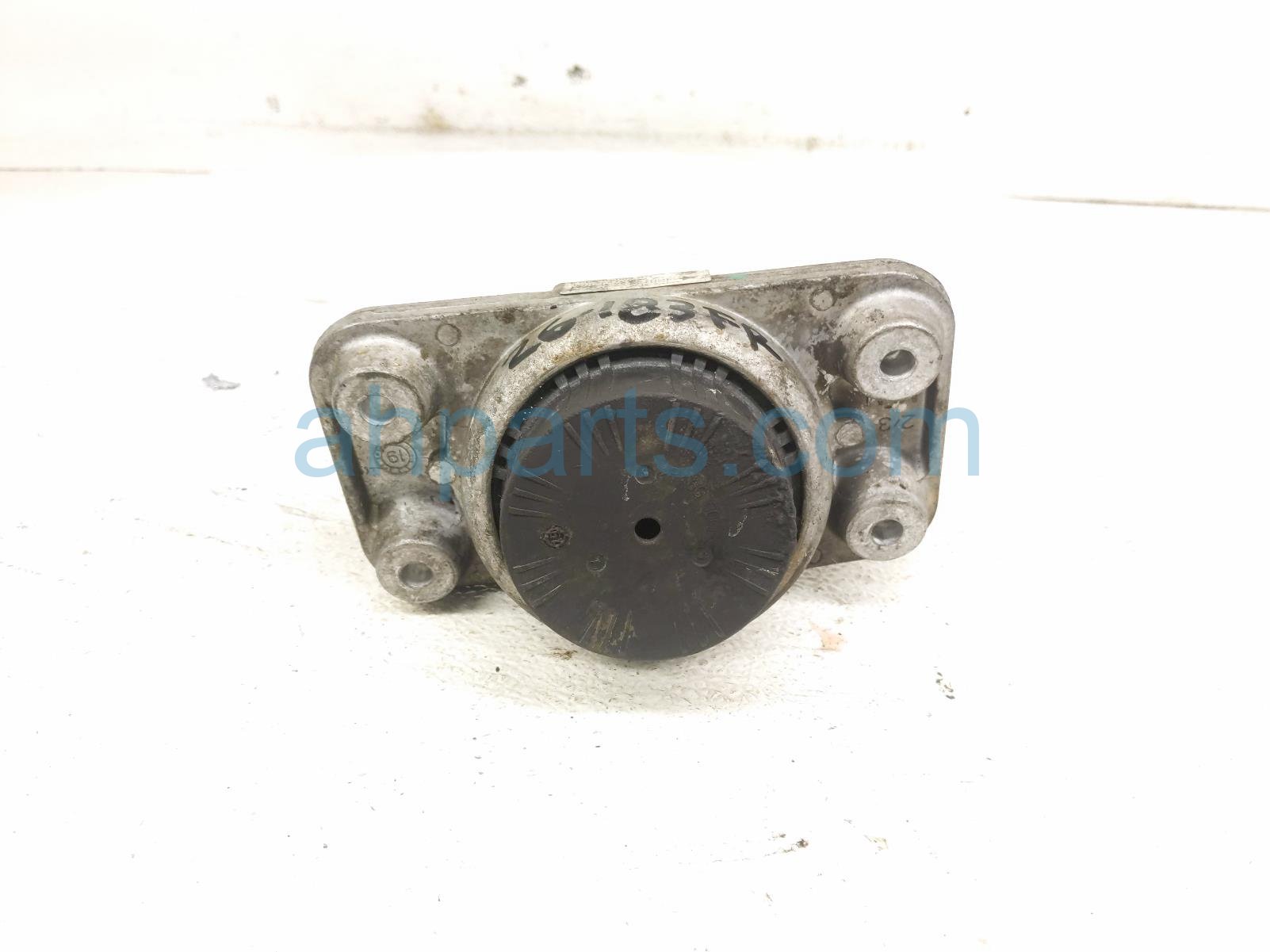 2020 Land Rover Range Rover Sport Engine/motor Passenger Engine Mount 3.0l Awd LR179381 Replacement 2020 Land Rover Range Rover Sport Engine/motor Passenger Engine Mount 3.0l Awd LR179381 Replacement thumbnail