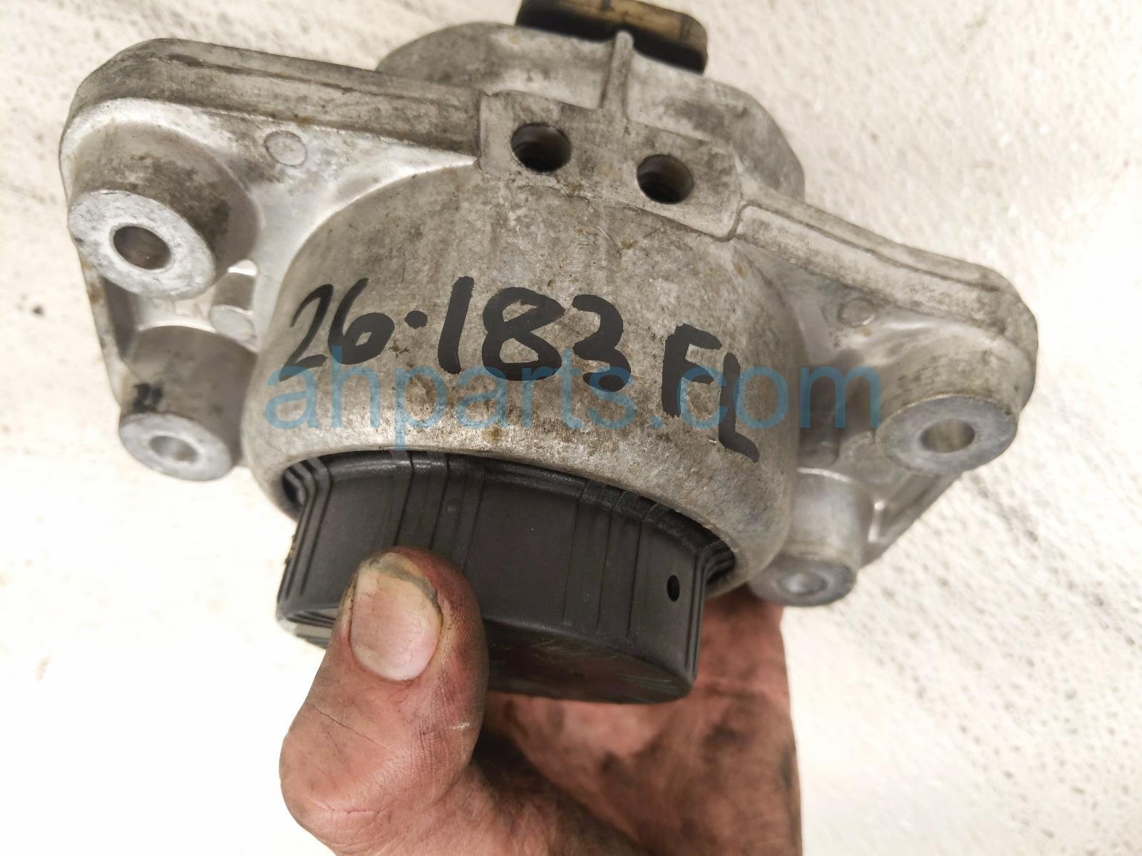 2020 Land Rover Range Rover Sport Engine/motor Driver Engine Mount 3.0l Awd LR179381 Replacement 2020 Land Rover Range Rover Sport Engine/motor Driver Engine Mount 3.0l Awd LR179381 Replacement thumbnail