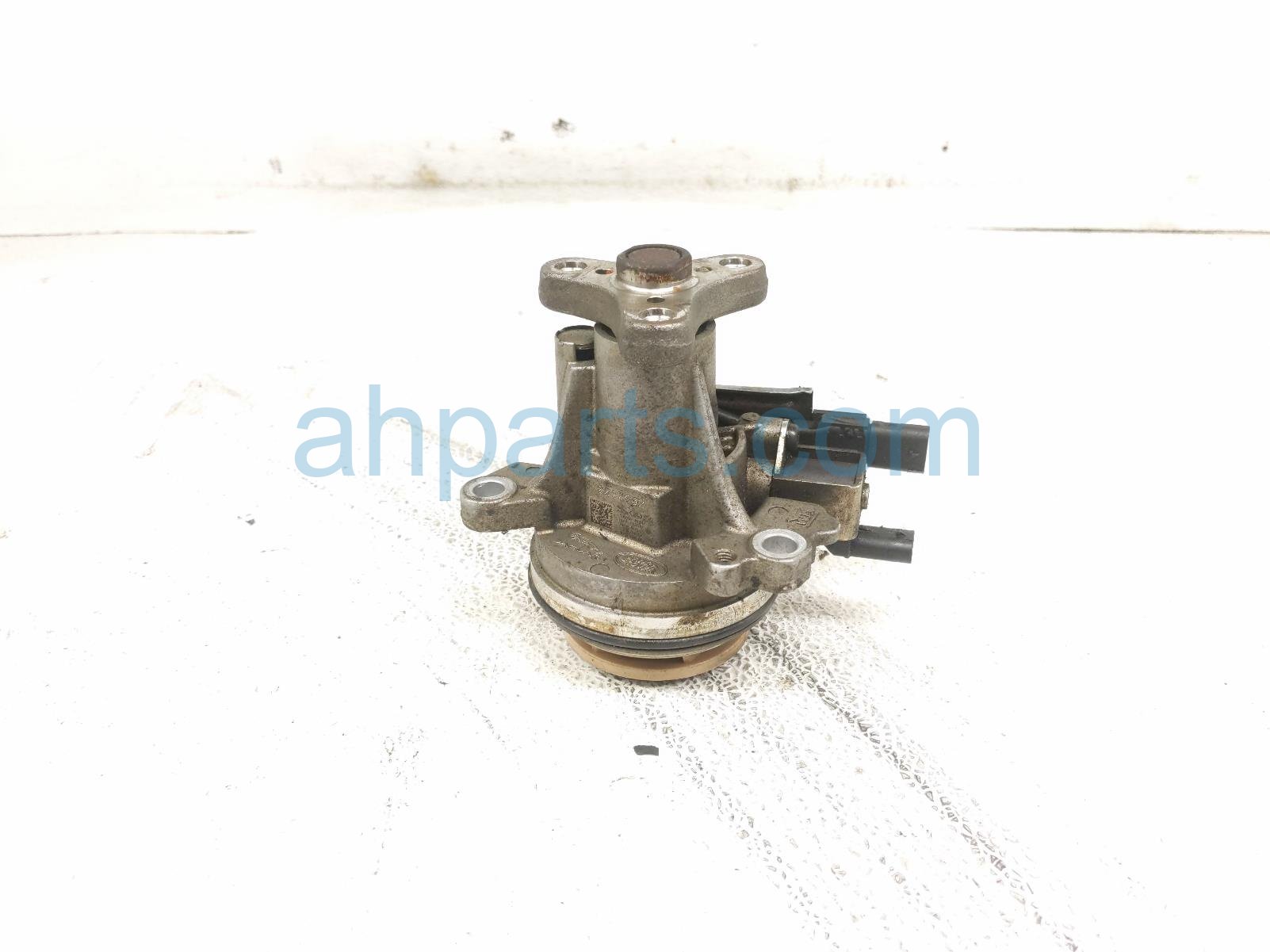 2020 Land Rover Range Rover Sport Electric Water Pump 3.0l 104123463 Replacement 2020 Land Rover Range Rover Sport Electric Water Pump 3.0l 104123463 Replacement thumbnail