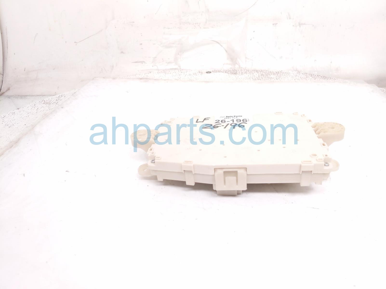 Acura LH POWER DISTRIBUTION MODULE - FWD