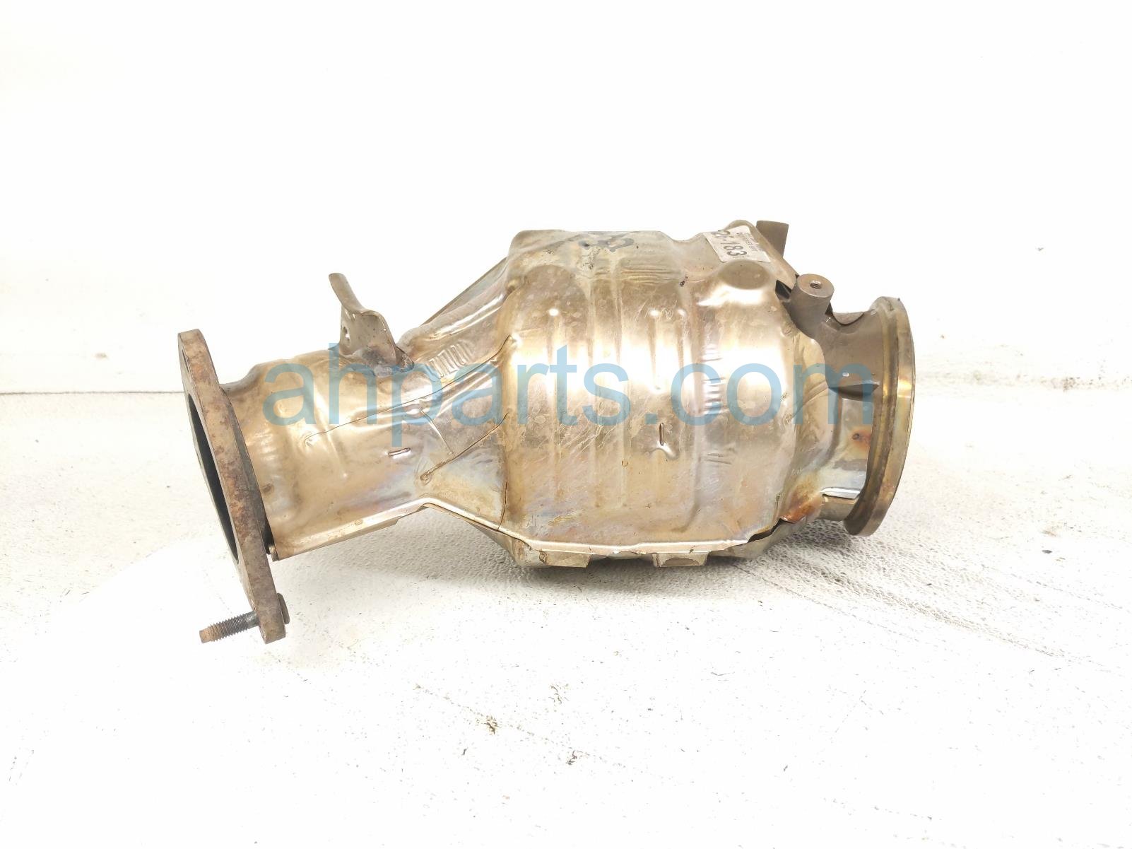 2020 Land Rover Range Rover Sport Catalytic Converter 3.0l Awd LR162991 Replacement 2020 Land Rover Range Rover Sport Catalytic Converter 3.0l Awd LR162991 Replacement thumbnail