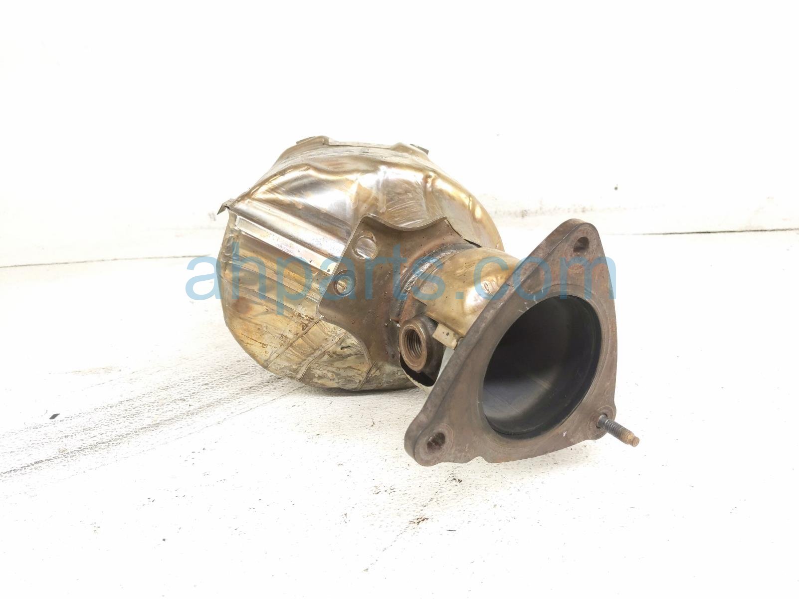 2020 Land Rover Range Rover Sport Catalytic Converter 3.0l Awd LR162991 Replacement 2020 Land Rover Range Rover Sport Catalytic Converter 3.0l Awd LR162991 Replacement thumbnail