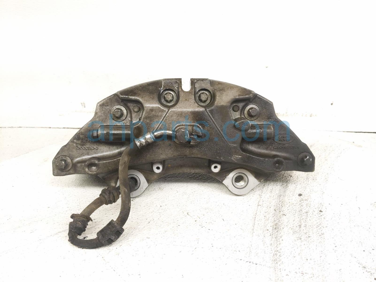 2020 Land Rover Range Rover Sport Front Passenger Brake Caliper LR110407 Replacement 2020 Land Rover Range Rover Sport Front Passenger Brake Caliper LR110407 Replacement thumbnail