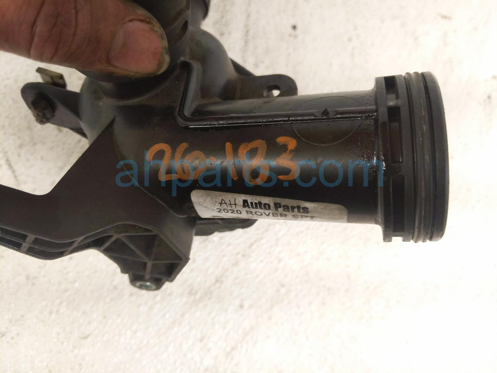 2020 Land Rover Range Rover Sport Thermostat Housing Assy 3.0l LR180316 Replacement 2020 Land Rover Range Rover Sport Thermostat Housing Assy 3.0l LR180316 Replacement thumbnail