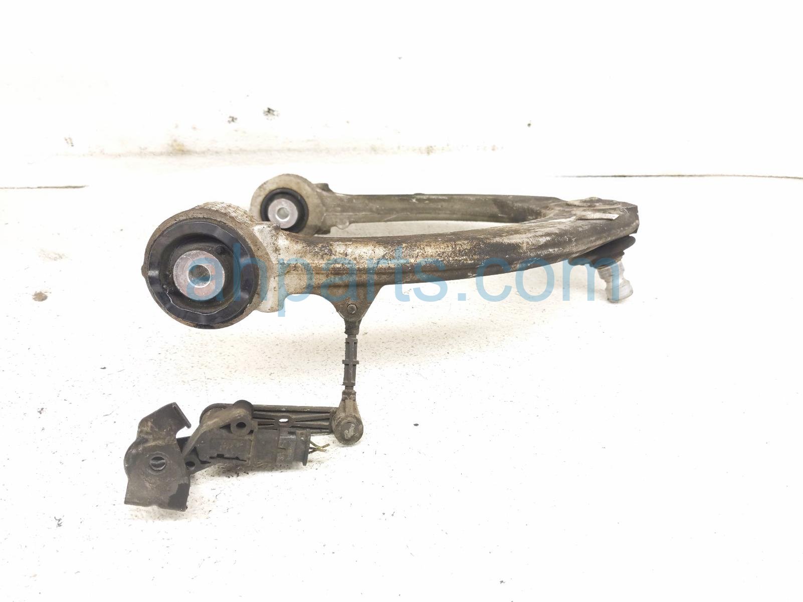 2020 Land Rover Range Rover Sport Front Driver Upper Control Arm LR113268 Replacement 2020 Land Rover Range Rover Sport Front Driver Upper Control Arm LR113268 Replacement thumbnail