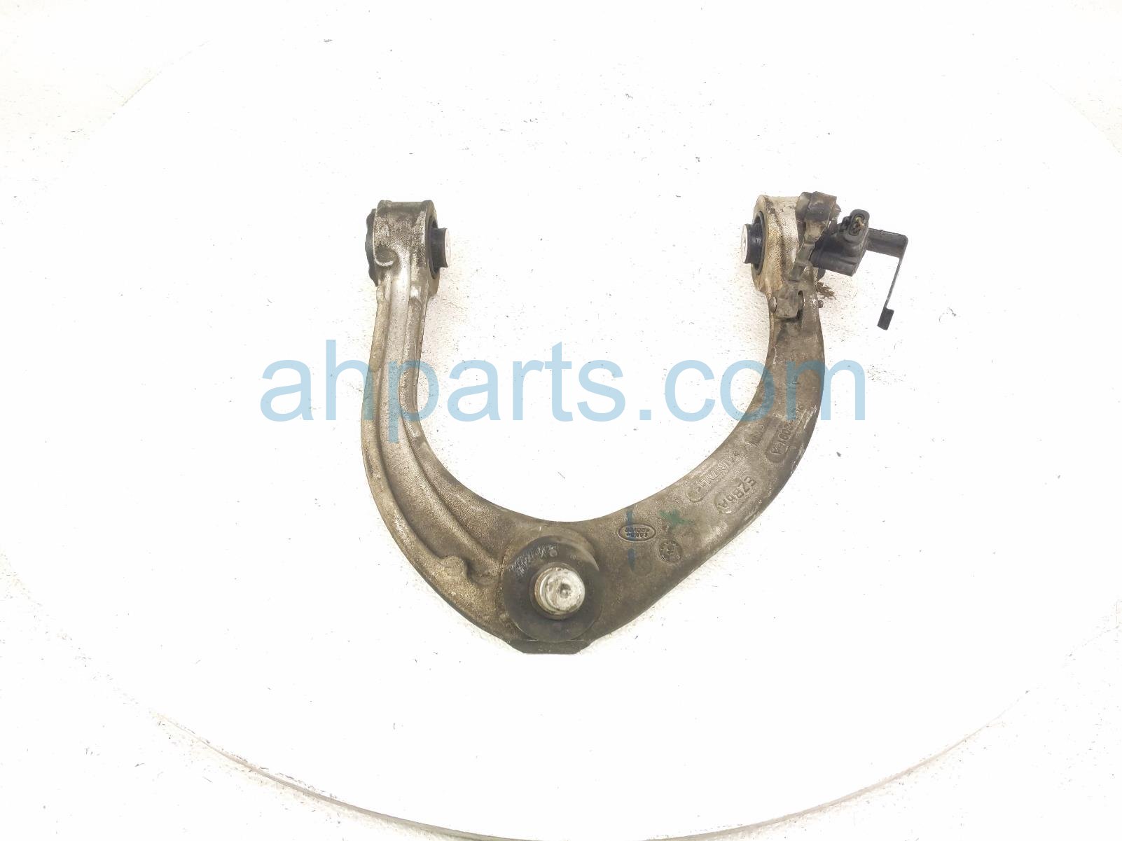 2020 Land Rover Range Rover Sport Front Driver Upper Control Arm LR113268 Replacement 2020 Land Rover Range Rover Sport Front Driver Upper Control Arm LR113268 Replacement thumbnail