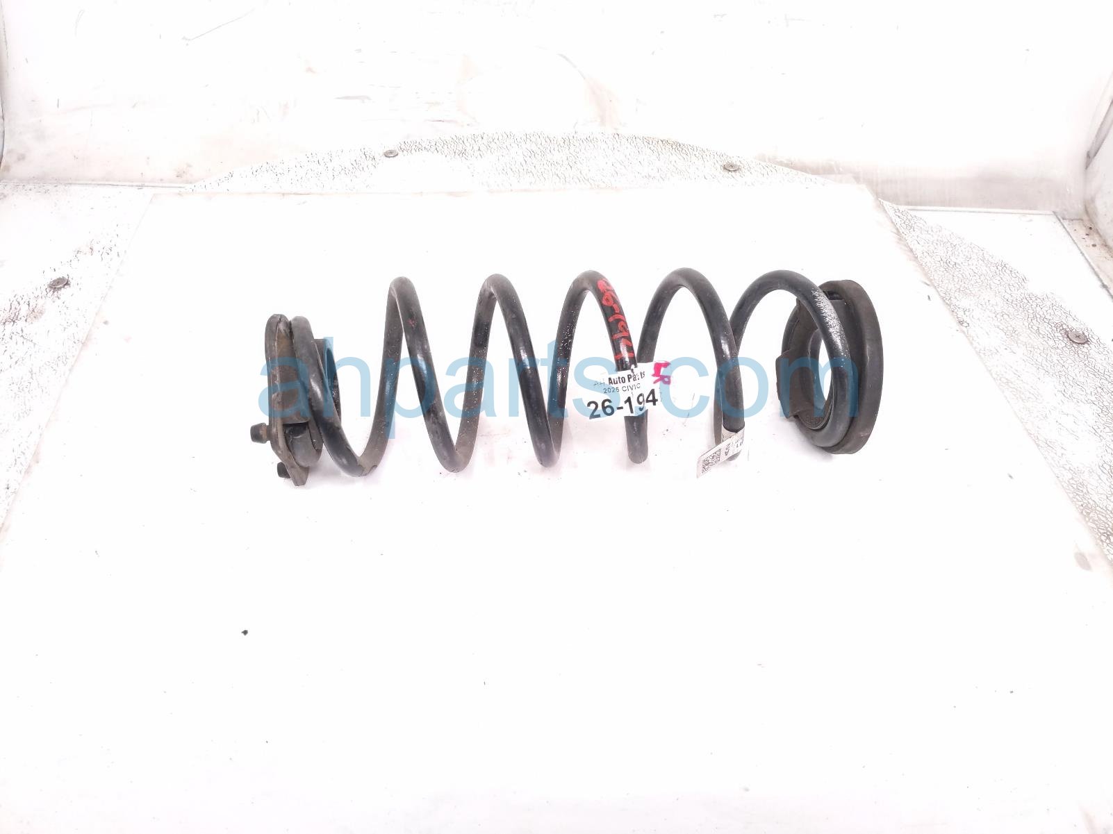Honda RR/LH COIL SPRING - SEDAN 2.0L