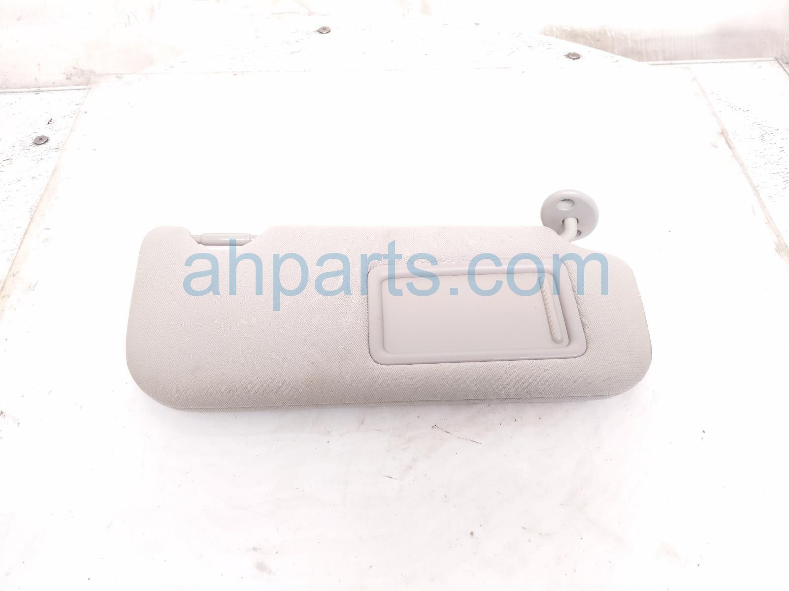 Toyota RH SUN VISOR - GREY