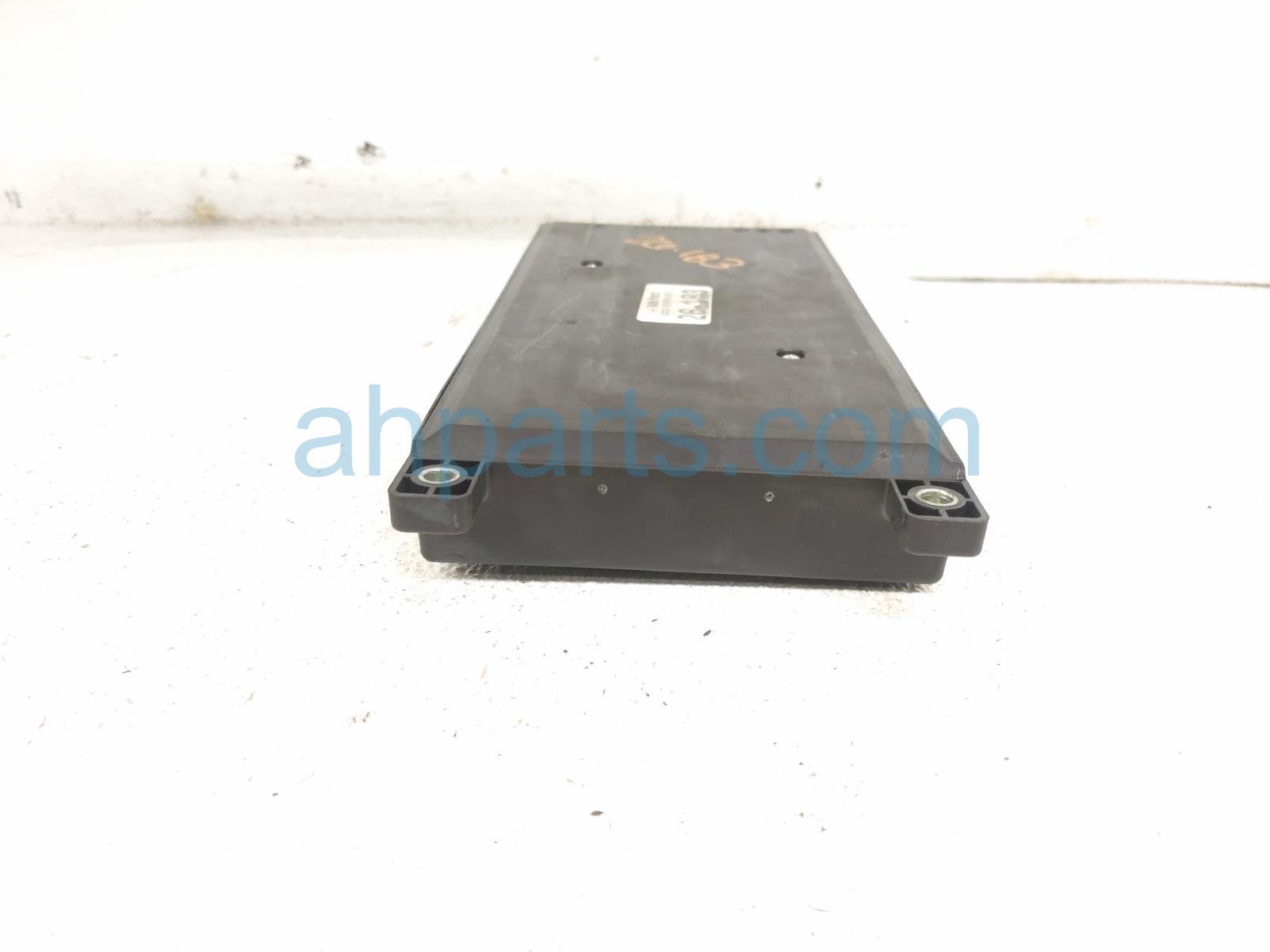 2020 Land Rover Range Rover Sport Body Control Module LR071708 Replacement 2020 Land Rover Range Rover Sport Body Control Module LR071708 Replacement thumbnail