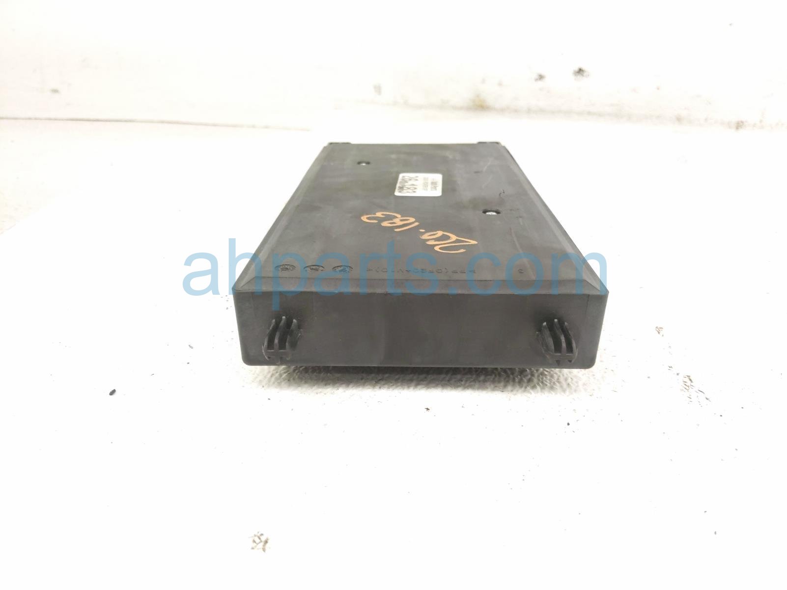 2020 Land Rover Range Rover Sport Body Control Module LR071708 Replacement 2020 Land Rover Range Rover Sport Body Control Module LR071708 Replacement thumbnail