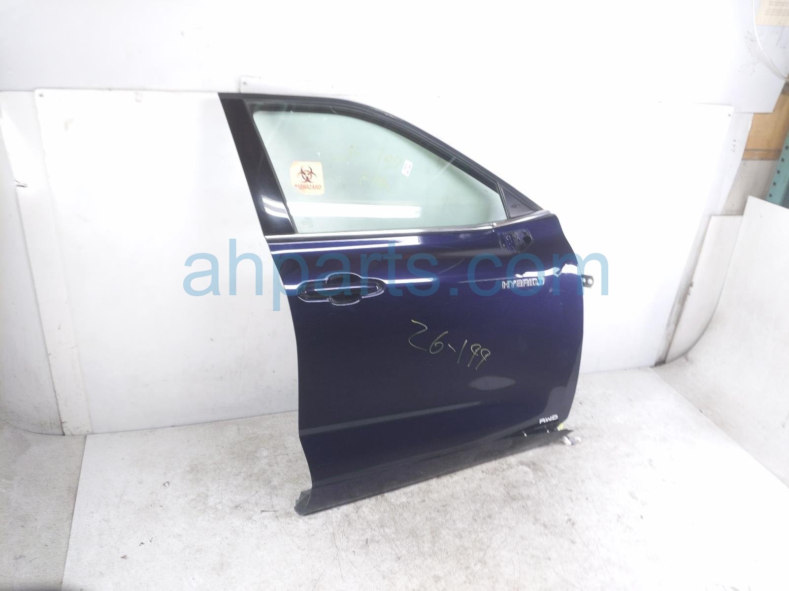 Toyota FR/RH DOOR - BLUE - NO MIRROR/TRIM*