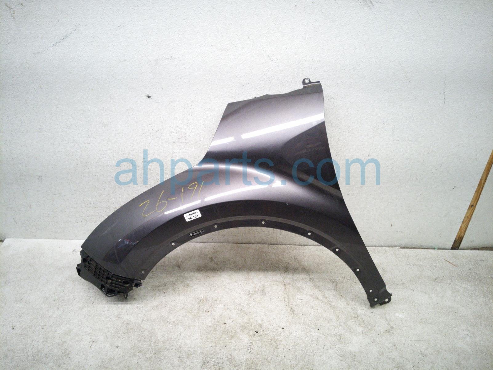 Toyota LH FENDER - GREY