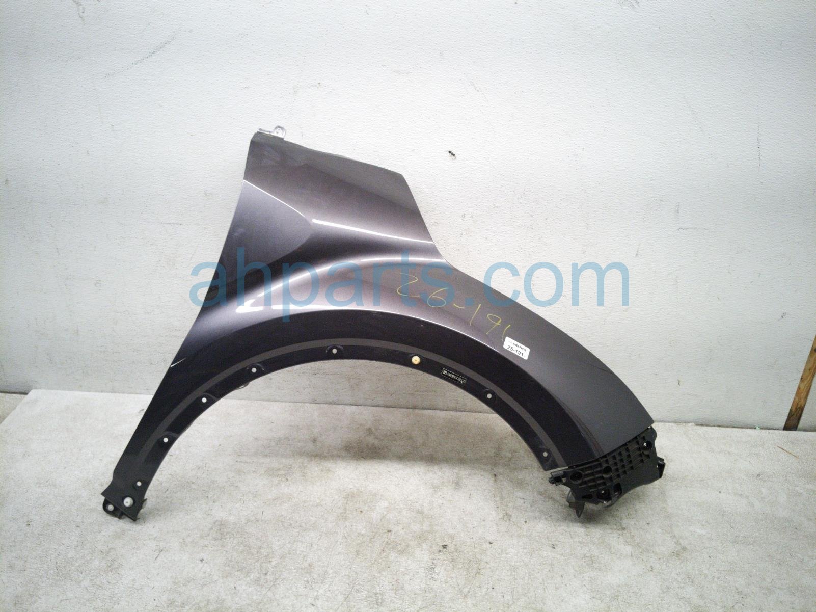 Toyota RH FENDER - GREY