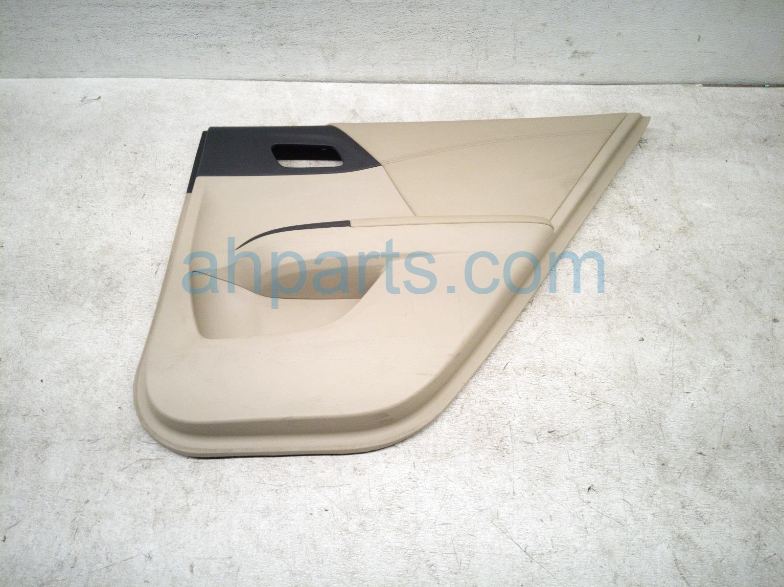 2014 Honda Accord Trim / Liner Rear Passenger Interior Door Panel Tan 83700 T2F A61 Replacement 2014 Honda Accord Trim / Liner Rear Passenger Interior Door Panel Tan 83700 T2F A61 Replacement thumbnail