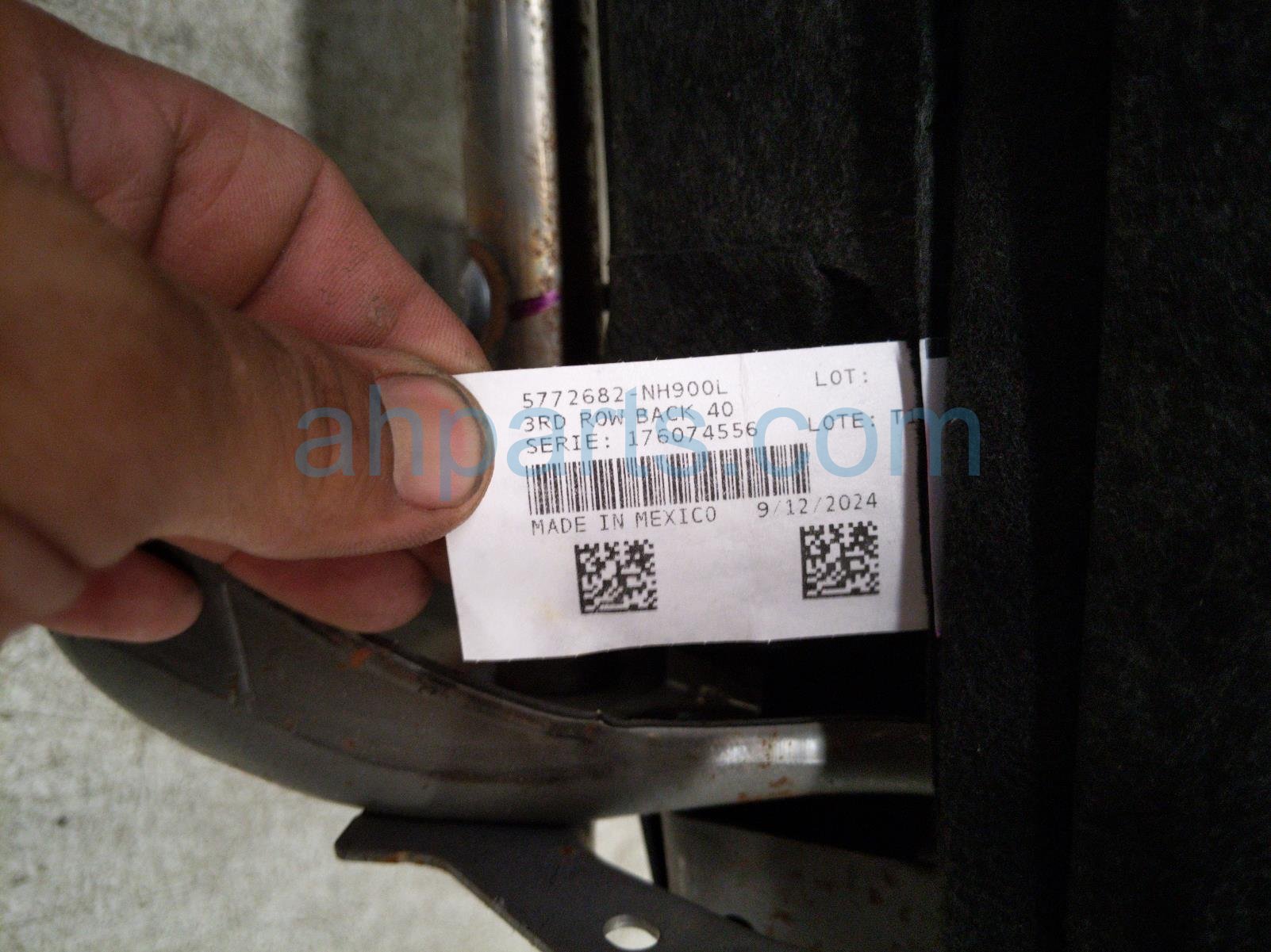 2025 Honda Pilot Rear / Back Seat (3rd Row) 3rd Row Passenger Upper Cushion Blk Lthr 82121 T90 A41ZB Replacement 2025 Honda Pilot Rear / Back Seat (3rd Row) 3rd Row Passenger Upper Cushion Blk Lthr 82121 T90 A41ZB Replacement thumbnail