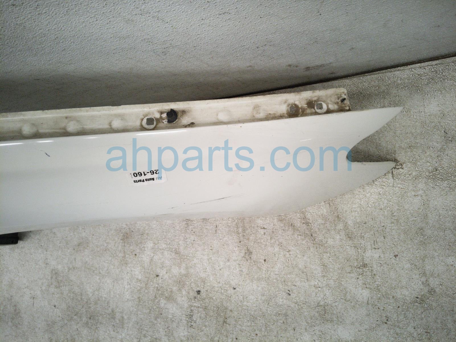 2011 BMW 750li Front Passenger Fender White 41007261462 Replacement 2011 BMW 750li Front Passenger Fender White 41007261462 Replacement thumbnail