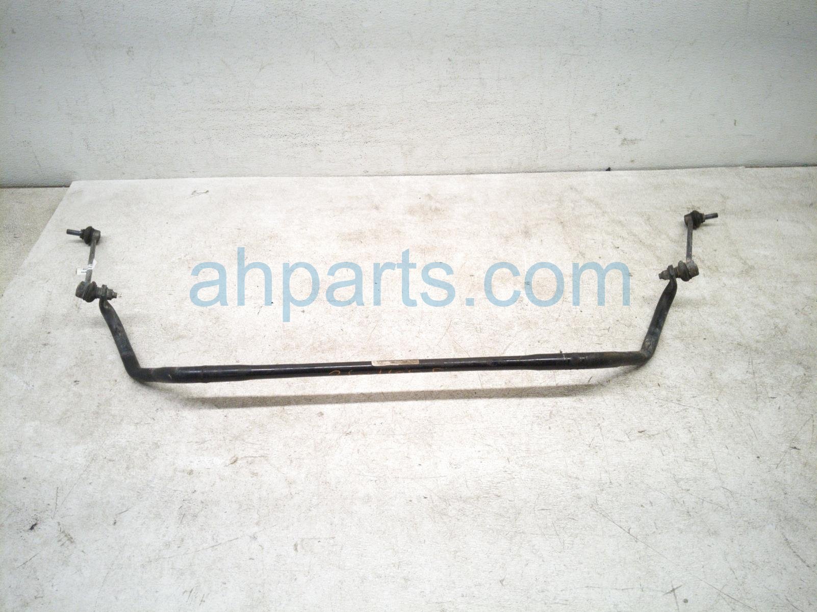 2011 BMW 750li Front Stabilizer / Sway Bar 33 55 6 788 629 Replacement 2011 BMW 750li Front Stabilizer / Sway Bar 33 55 6 788 629 Replacement thumbnail