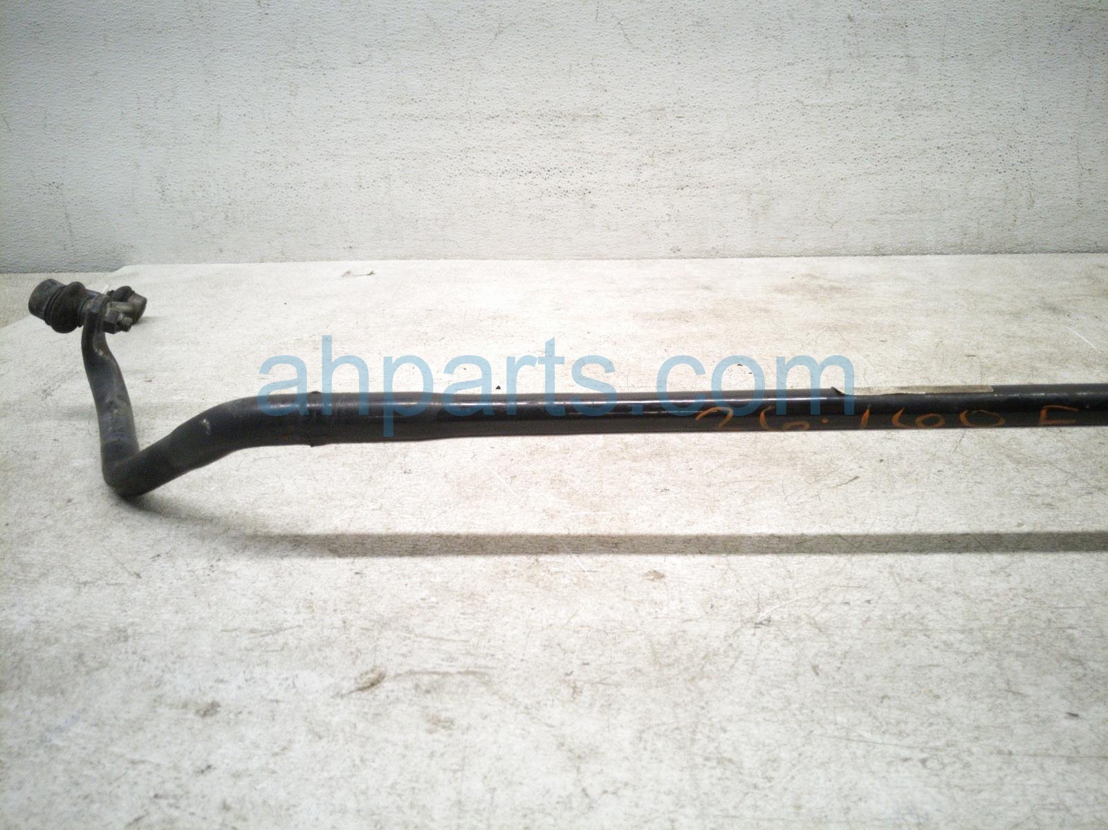 2011 BMW 750li Front Stabilizer / Sway Bar 33 55 6 788 629 Replacement 2011 BMW 750li Front Stabilizer / Sway Bar 33 55 6 788 629 Replacement thumbnail