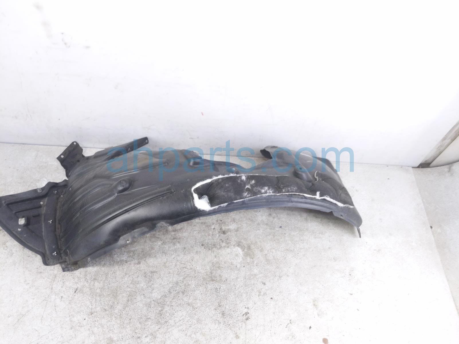 2020 Honda Odyssey Front Driver Inner Fender Liner 74151 THR A70 Replacement 2020 Honda Odyssey Front Driver Inner Fender Liner 74151 THR A70 Replacement thumbnail