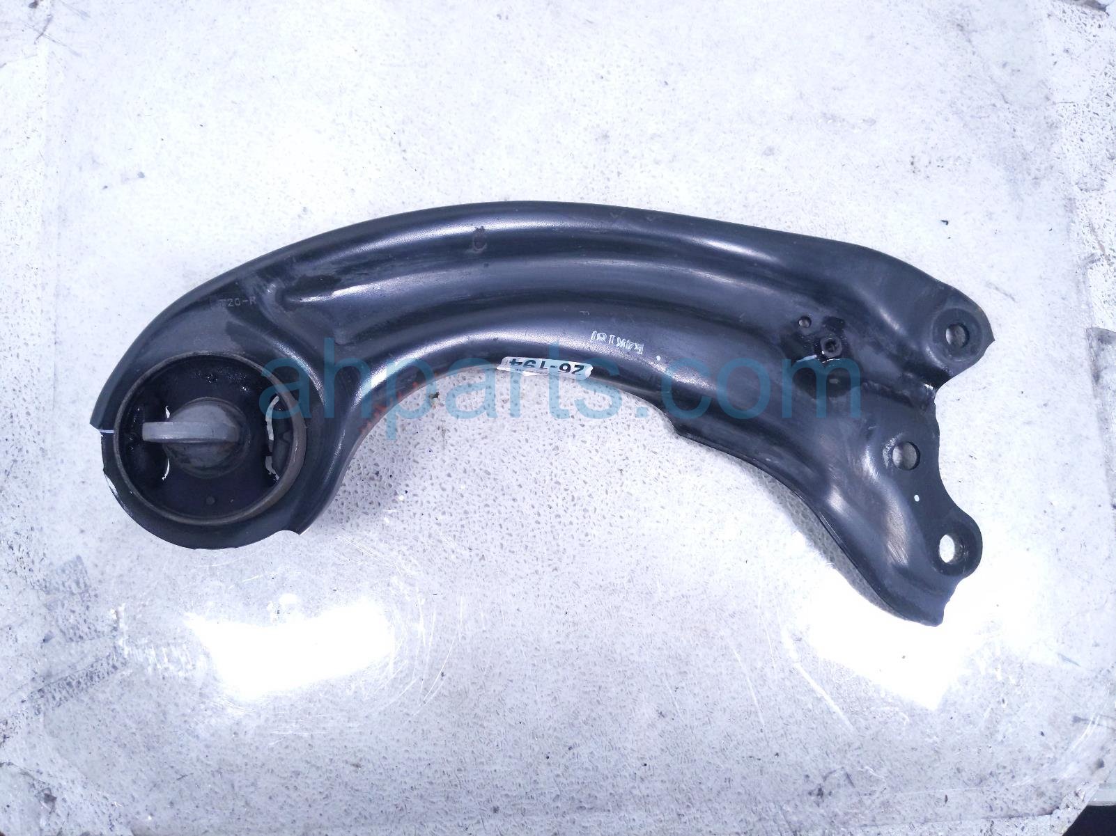 Honda RR/RH TRAILING LOWER CONTROL ARM