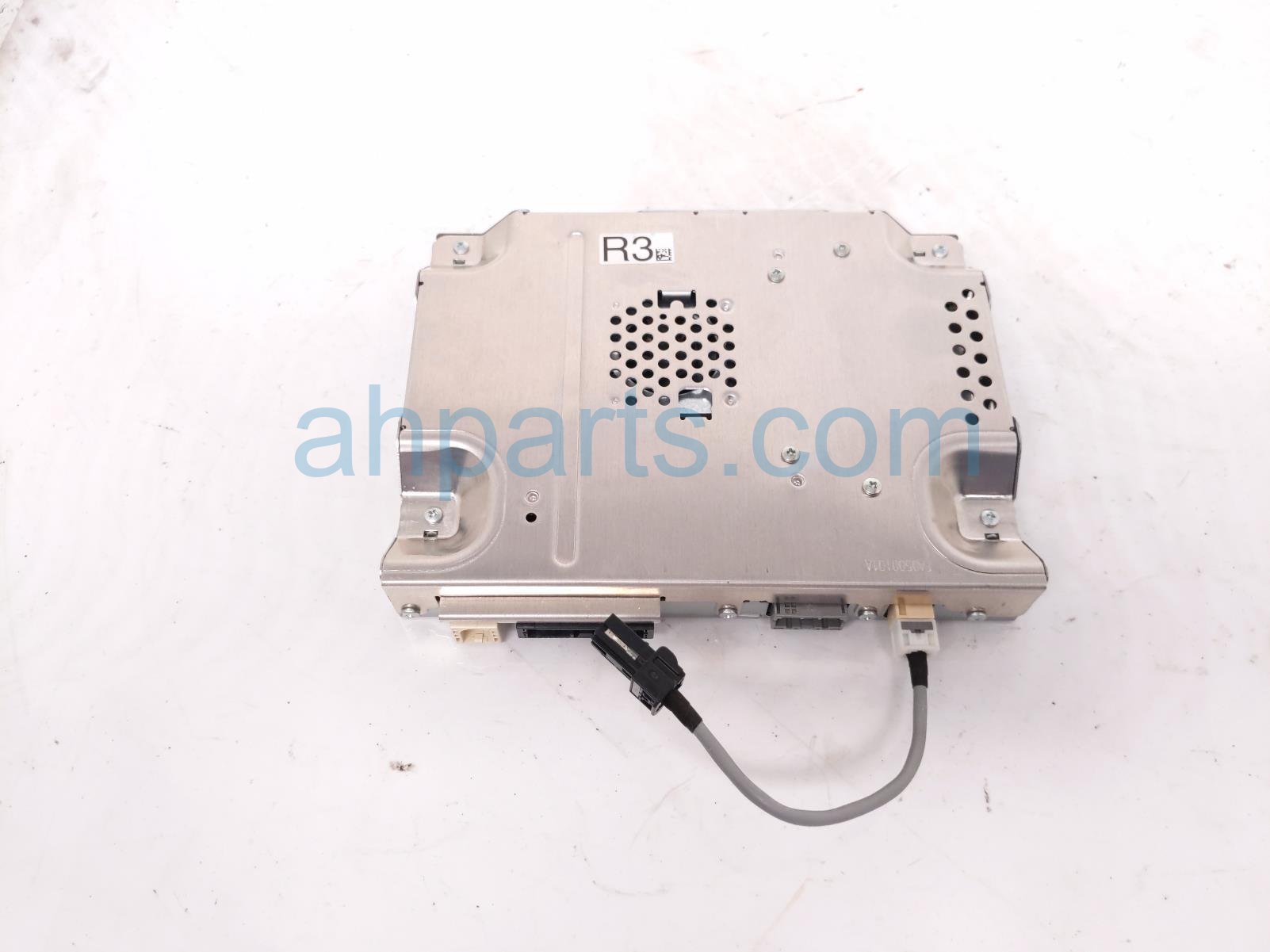 2021 Toyota Highlander Navigation Computer Module 86840 0E072 Replacement 2021 Toyota Highlander Navigation Computer Module 86840 0E072 Replacement thumbnail