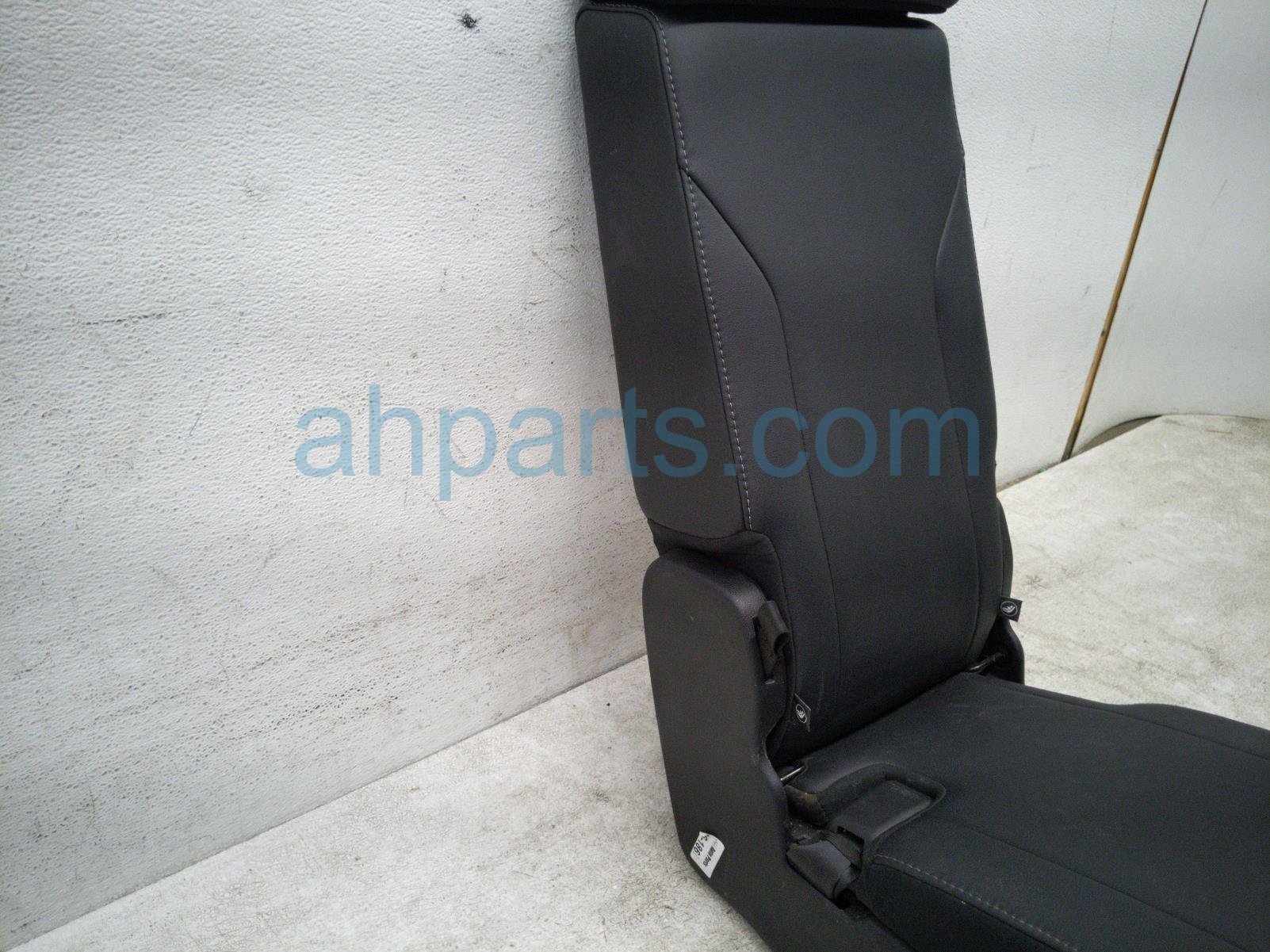2025 Honda Pilot Rear Back Seat (2nd Row) 2nd Row Ctr Cushion W/hr blk Lthr 81921 T90 A21ZB Replacement 2025 Honda Pilot Rear Back Seat (2nd Row) 2nd Row Ctr Cushion W/hr blk Lthr 81921 T90 A21ZB Replacement thumbnail