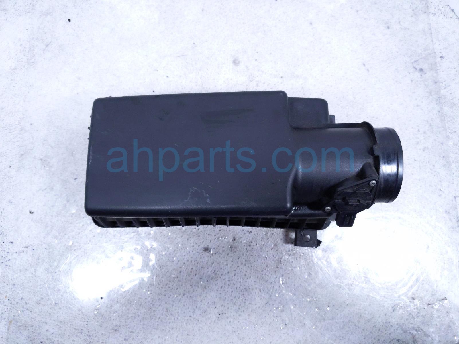 Acura AIR CLEANER INTAKE BOX W/MAF - 2.0L