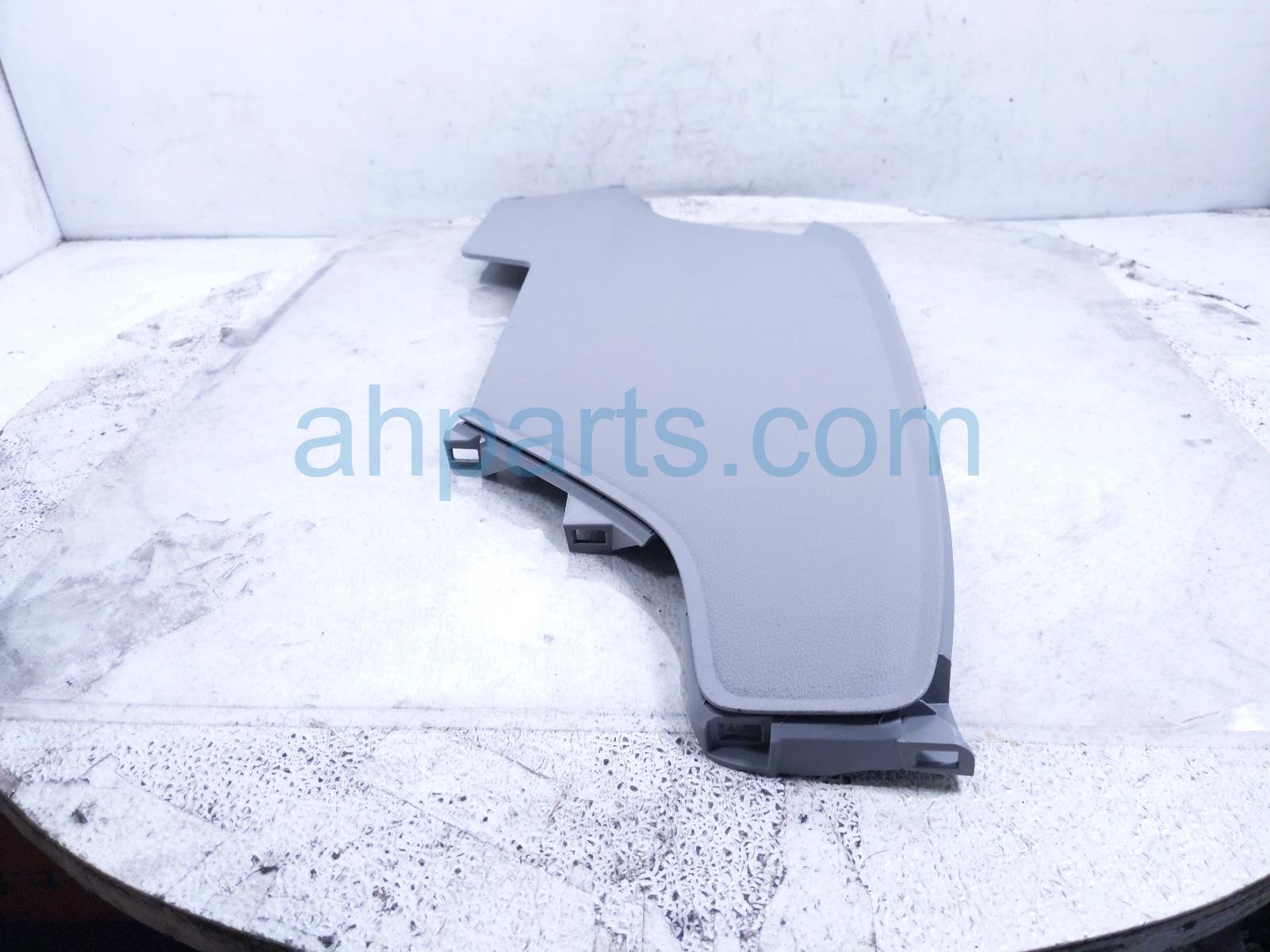 2020 Honda Odyssey Driver Console Side Trim Panel gry 83409 THR A01ZB Replacement 2020 Honda Odyssey Driver Console Side Trim Panel gry 83409 THR A01ZB Replacement thumbnail