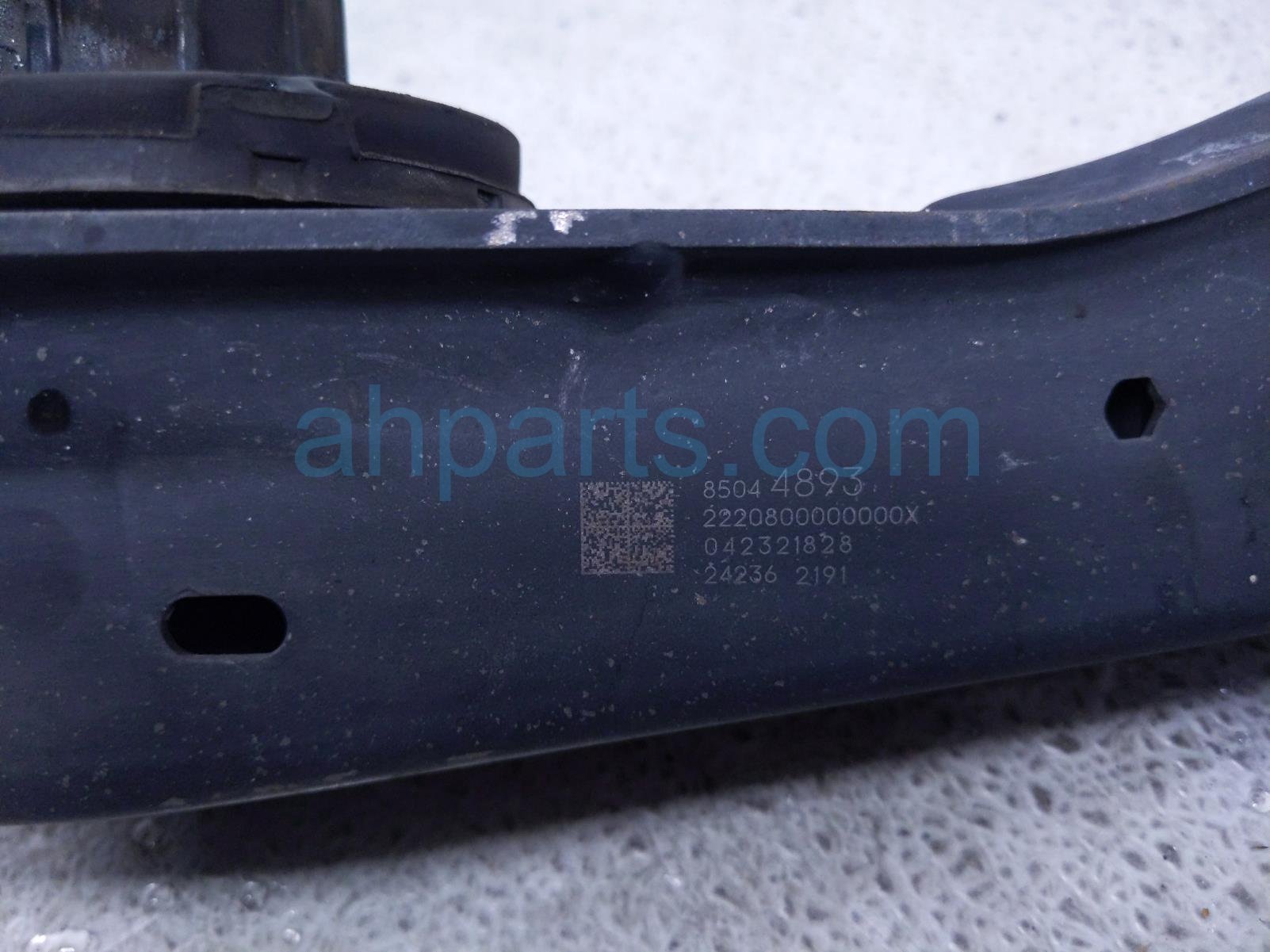 2024 Honda Prologue Rear Passenger Spring Seat Lower Control Arm Replacement 2024 Honda Prologue Rear Passenger Spring Seat Lower Control Arm Replacement thumbnail