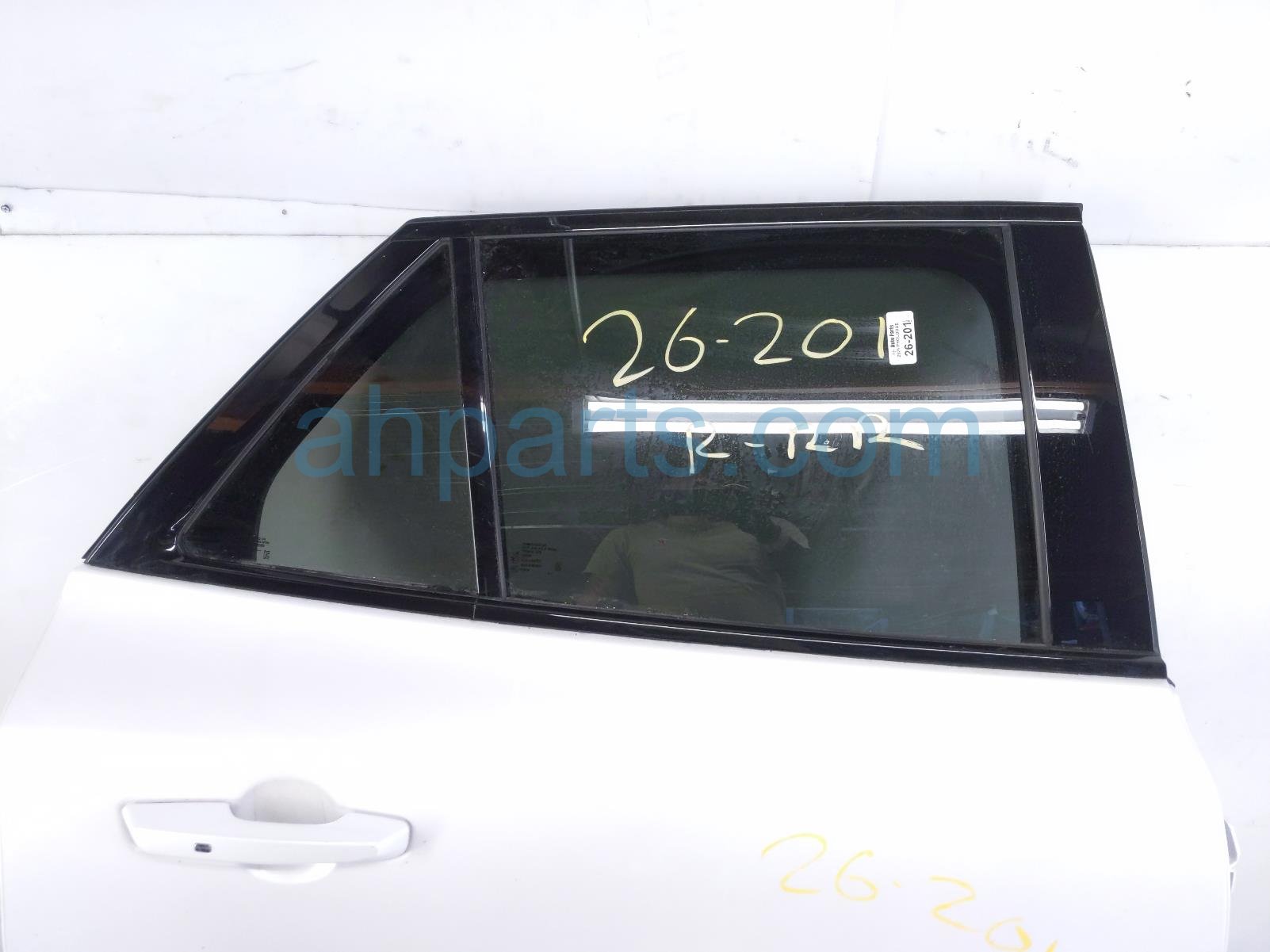 2024 Honda Prologue Rear Passenger Door White No Inside Trim Replacement 2024 Honda Prologue Rear Passenger Door White No Inside Trim Replacement thumbnail