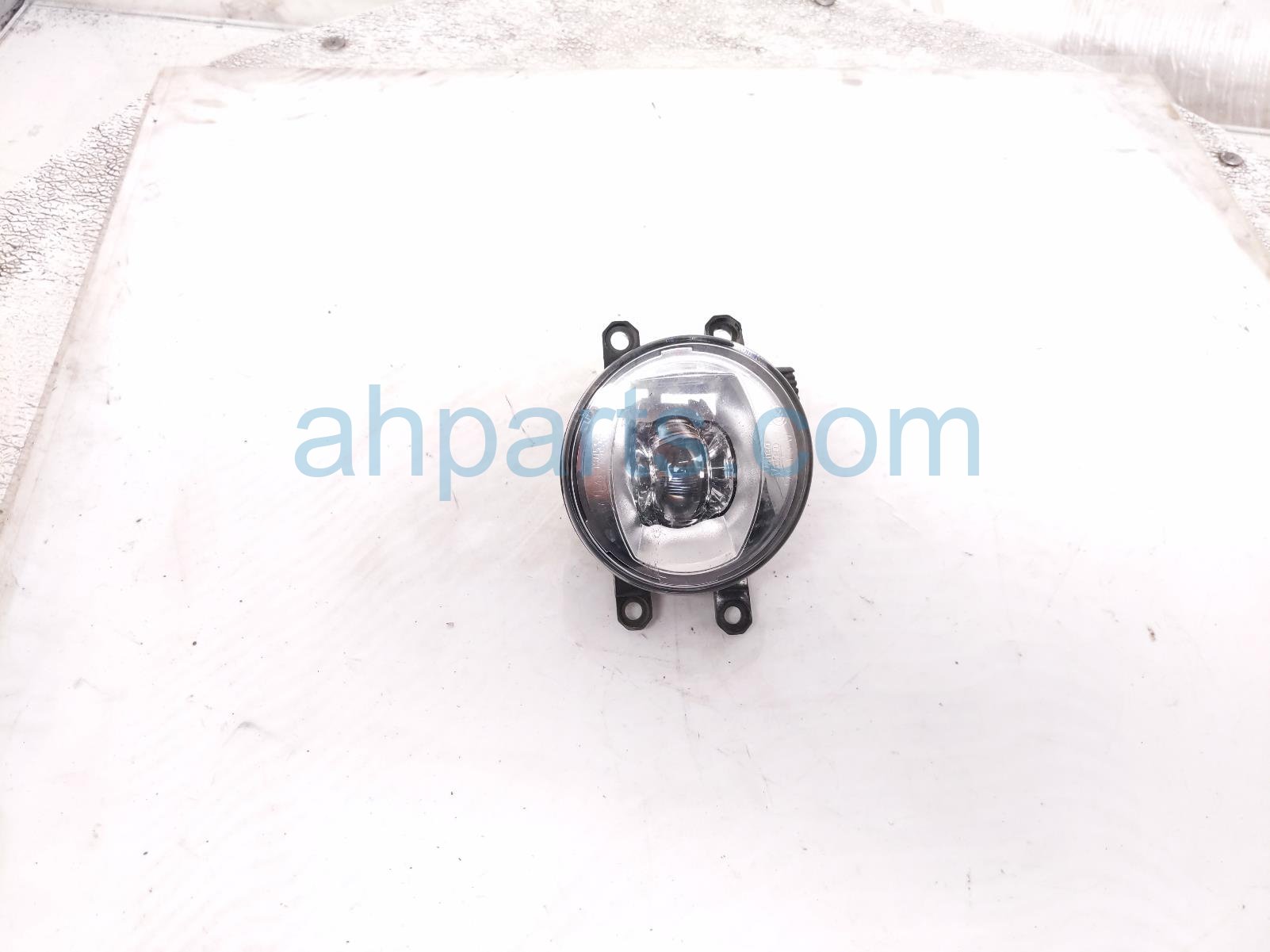 Toyota RH FOG LAMP / LIGHT - LED