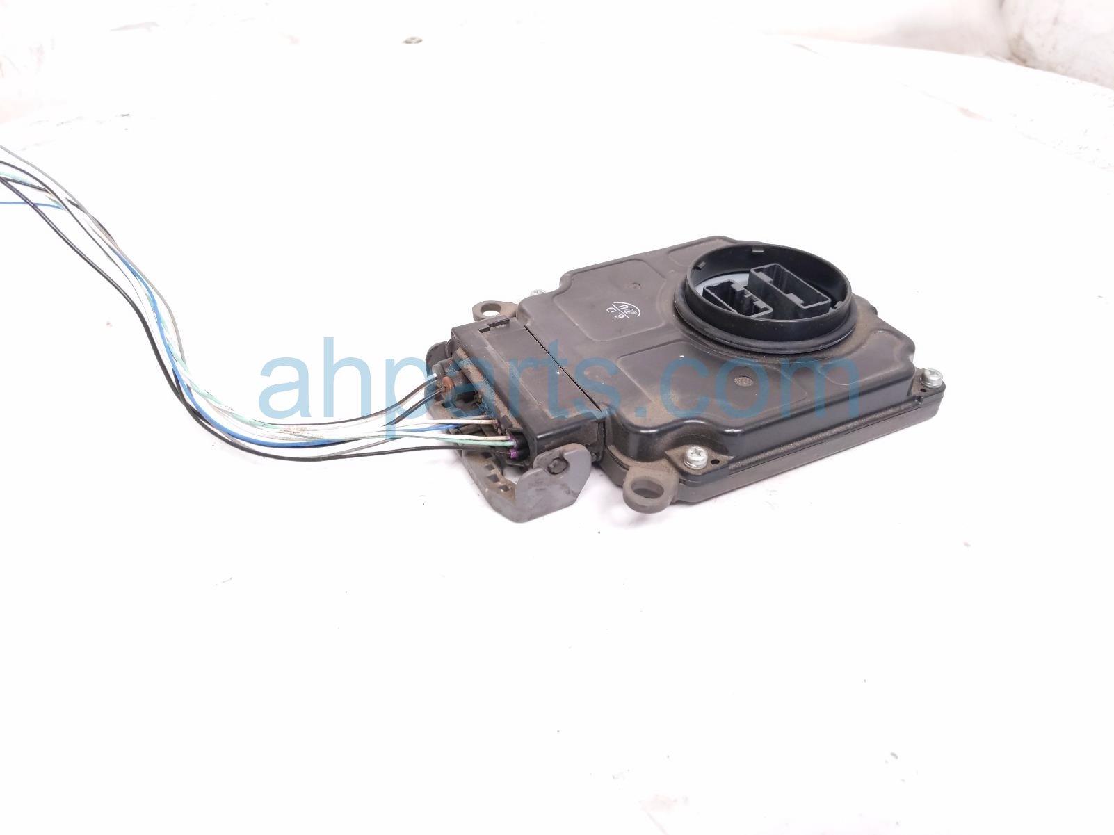 2021 Toyota Highlander Headlight Control Module Passenger 89908 48120 Replacement 2021 Toyota Highlander Headlight Control Module Passenger 89908 48120 Replacement thumbnail