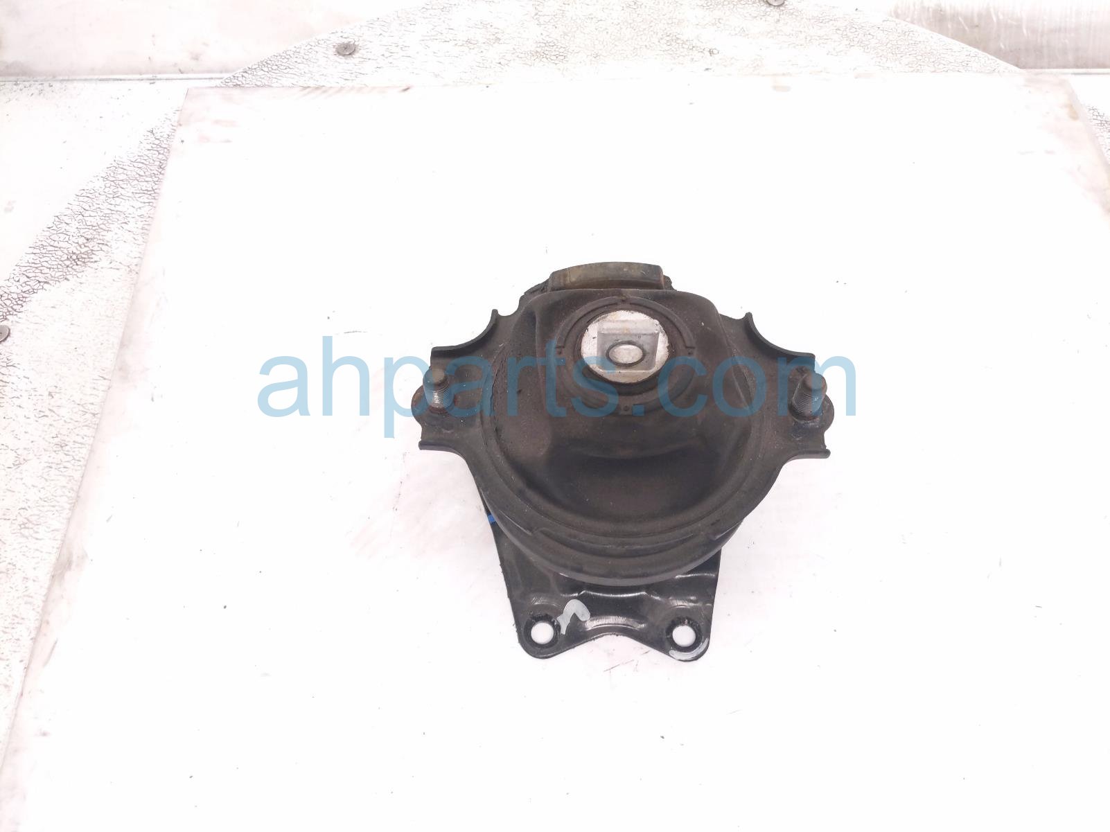 Honda FRONT ENGINE MOUNT - 3.5L FWD