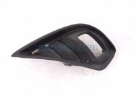 Toyota RH FOG LIGHT BEZEL Toyota RH FOG LIGHT BEZEL